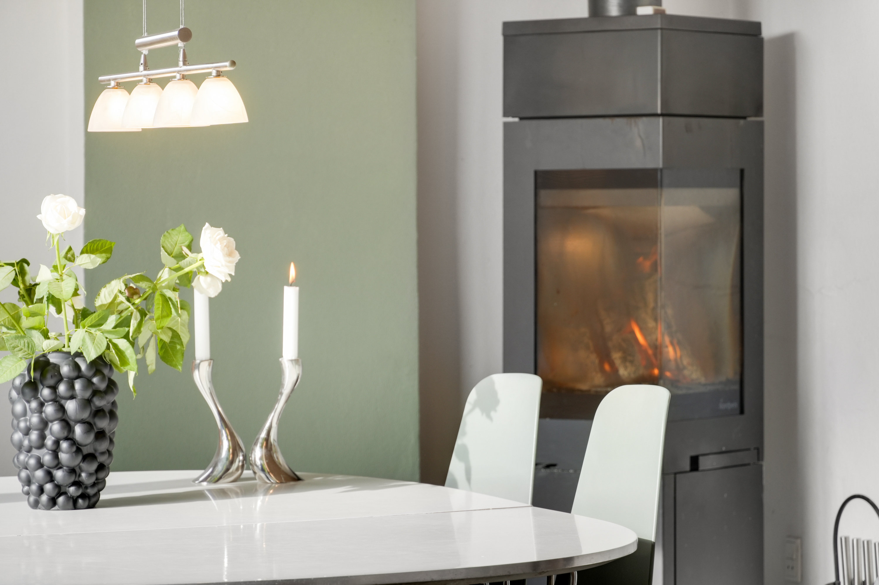 Fremhævet stue billede i fuldskærmstilstand. Billede af Rydtoften 32, 2750 Ballerup