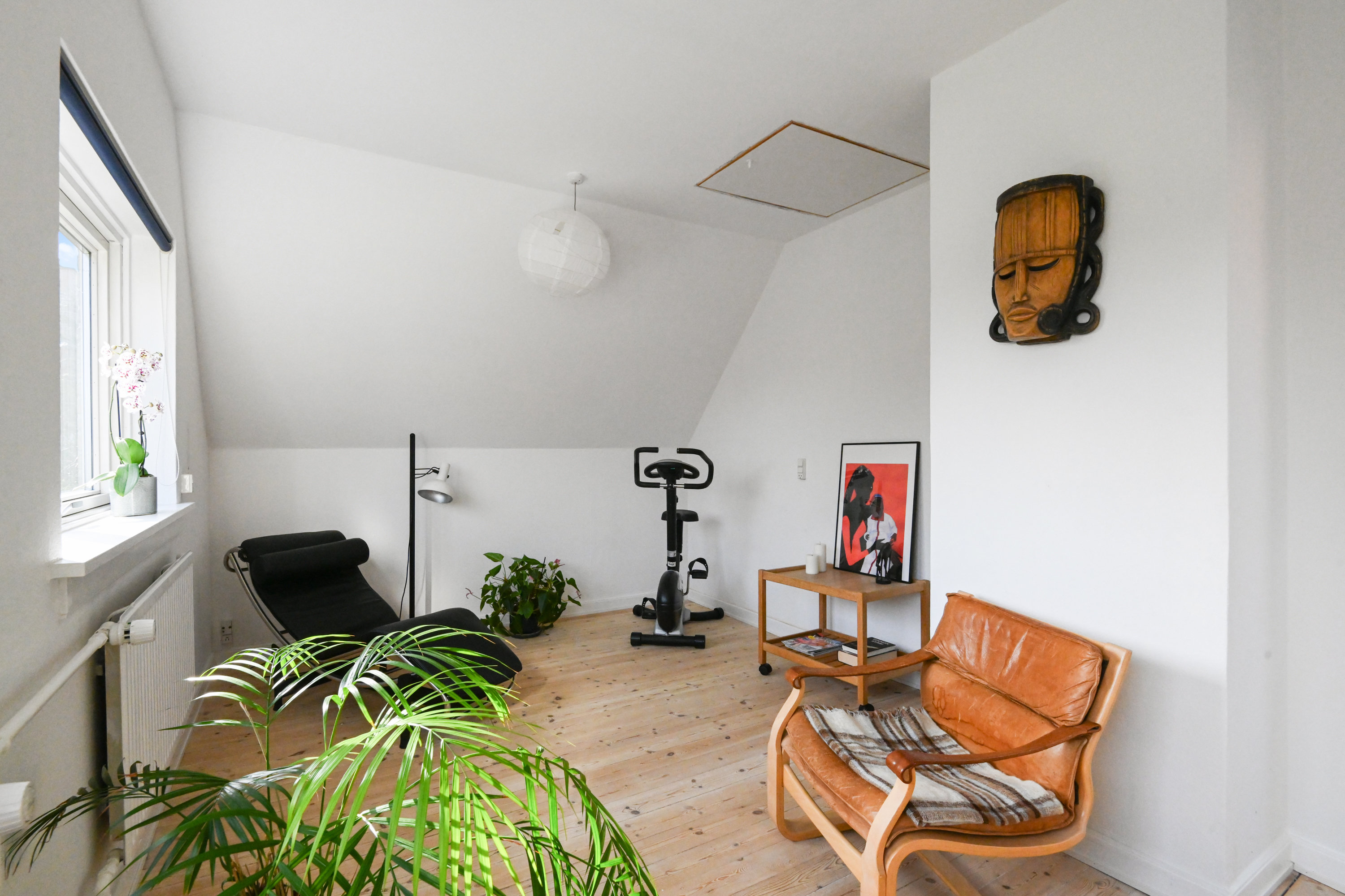 Fremhævet stue billede i fuldskærmstilstand. Billede af Soldraget 34, 3460 Birkerød