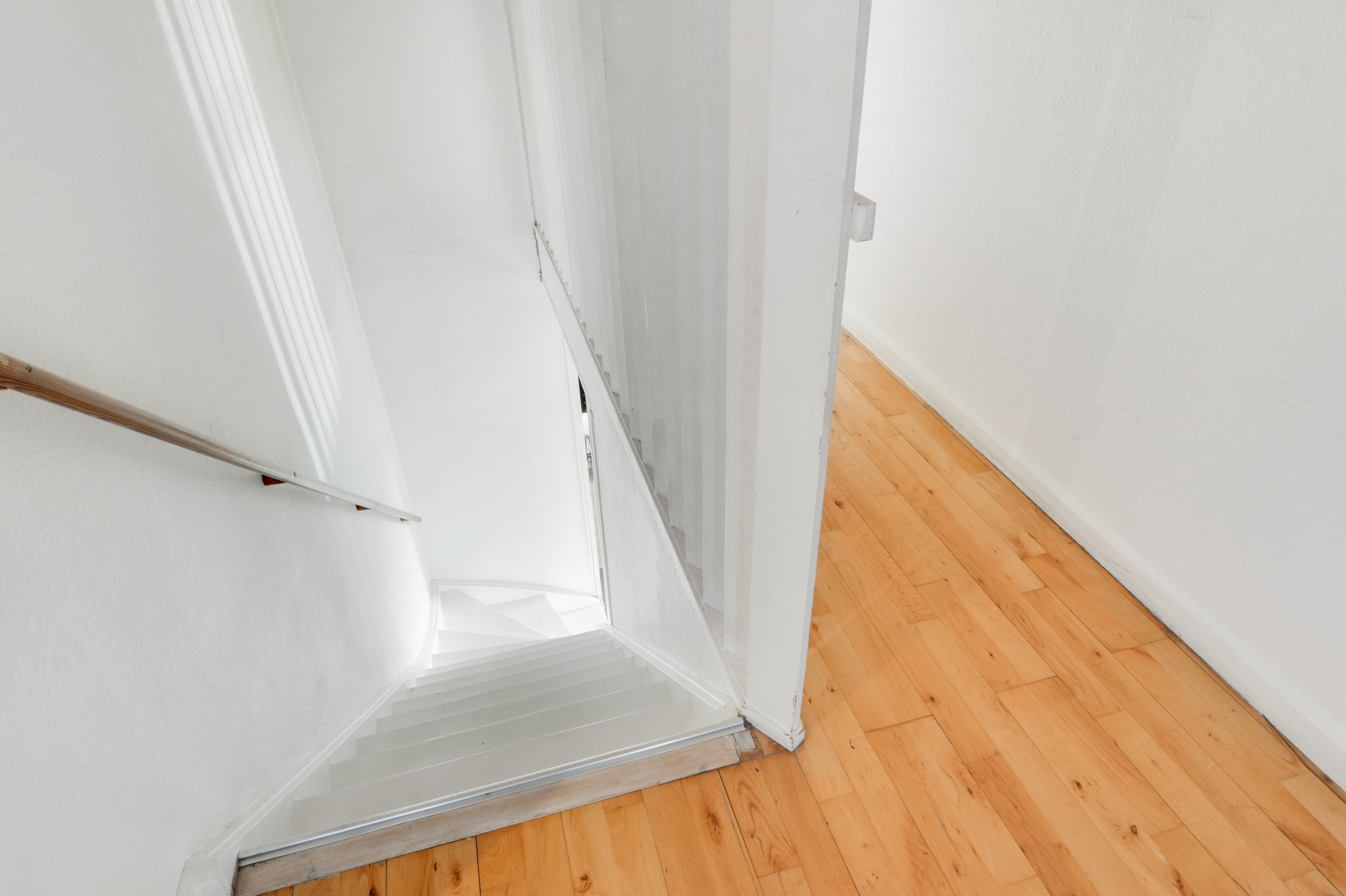 Fremhævet trappe billede i fuldskærmstilstand. Billede af Rydtoften 32, 2750 Ballerup