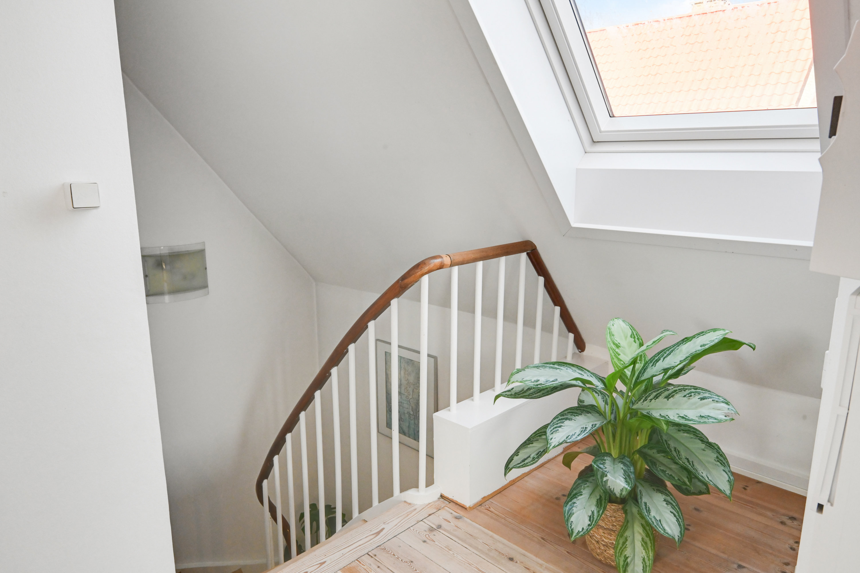 Fremhævet trappe billede i fuldskærmstilstand. Billede af Soldraget 34, 3460 Birkerød