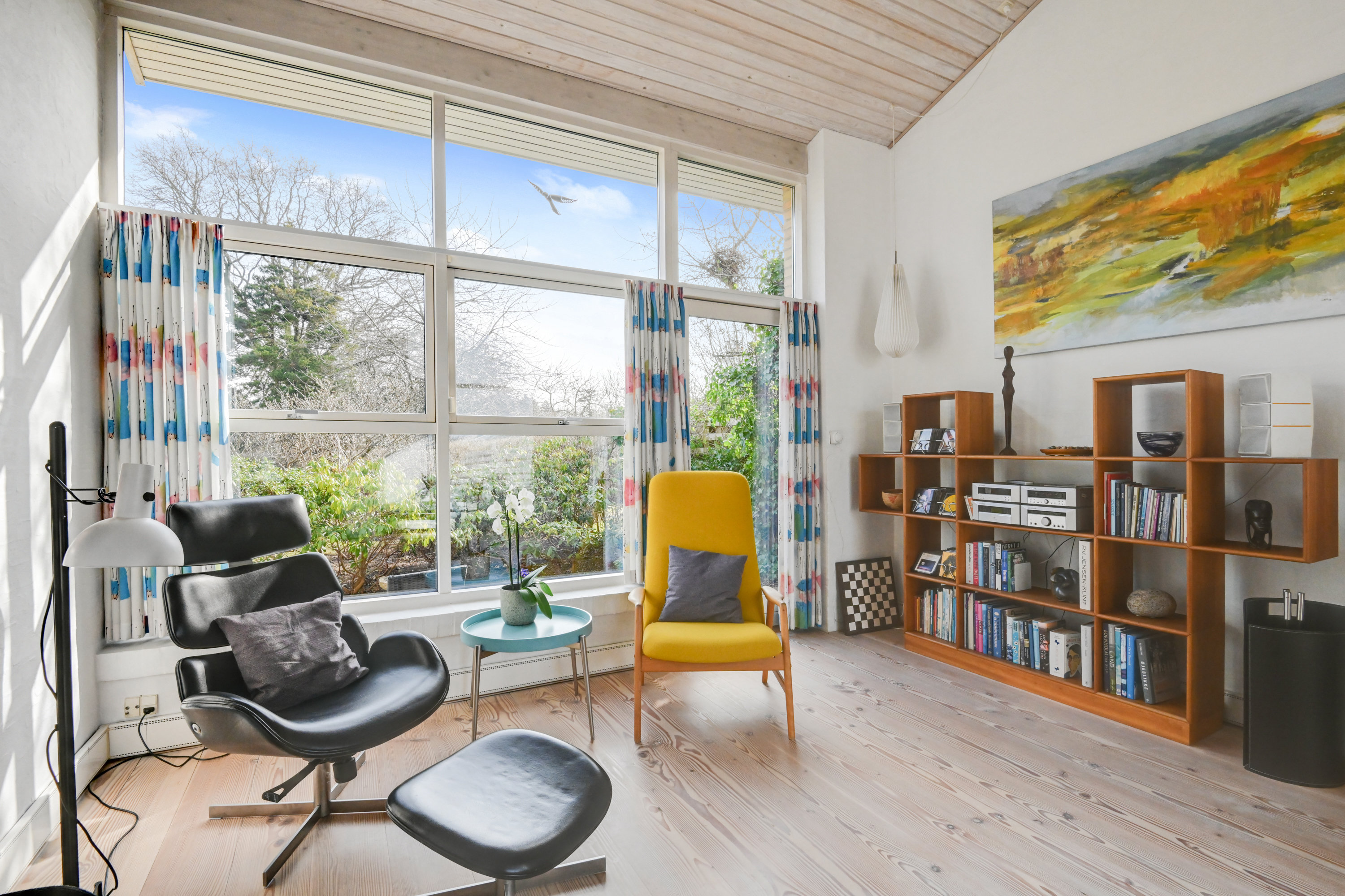 Fremhævet stue billede i fuldskærmstilstand. Billede af Soldraget 34, 3460 Birkerød