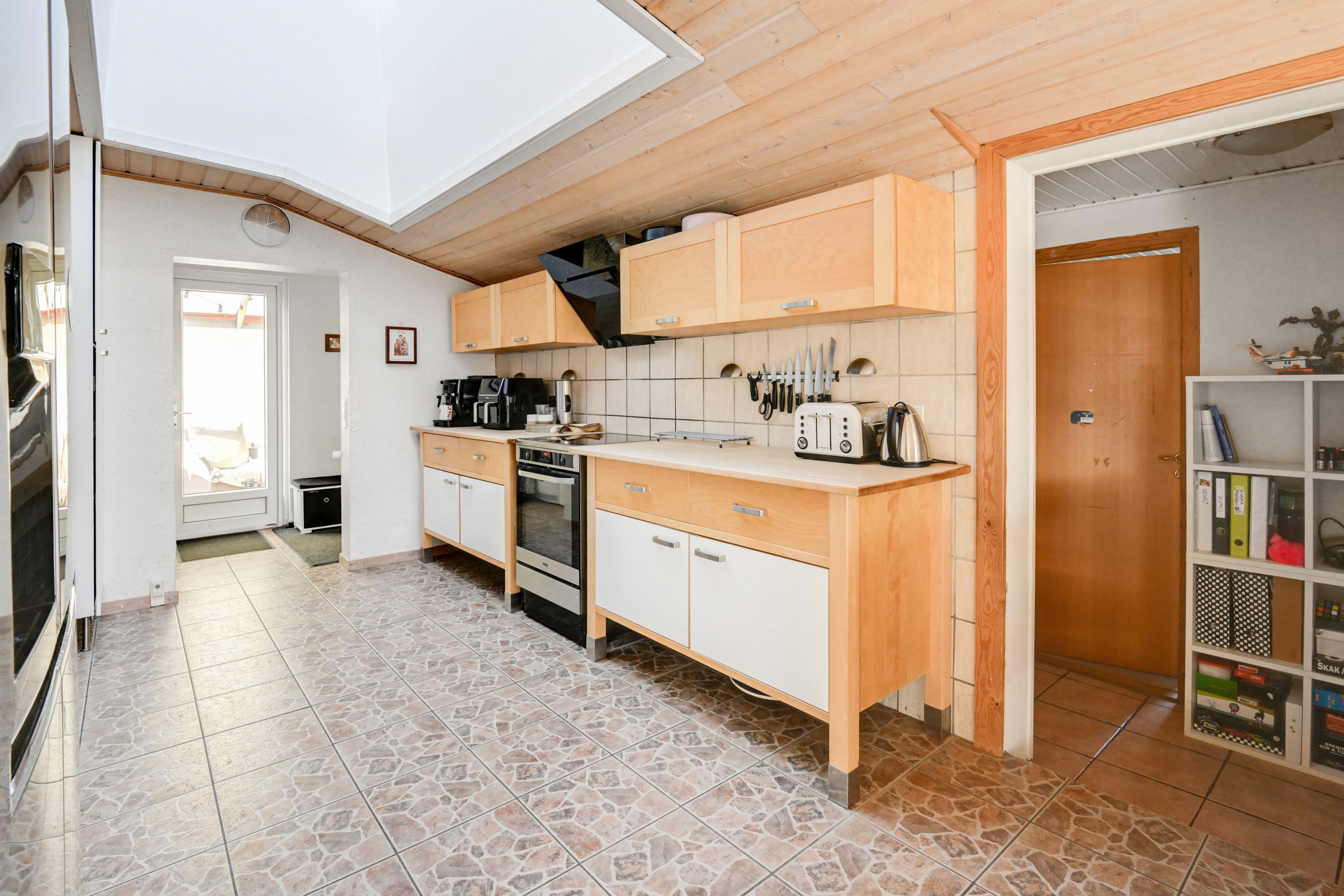 Fremhævet køkken billede i fuldskærmstilstand. Billede af Lille Strandvej 3, 2635 Ishøj