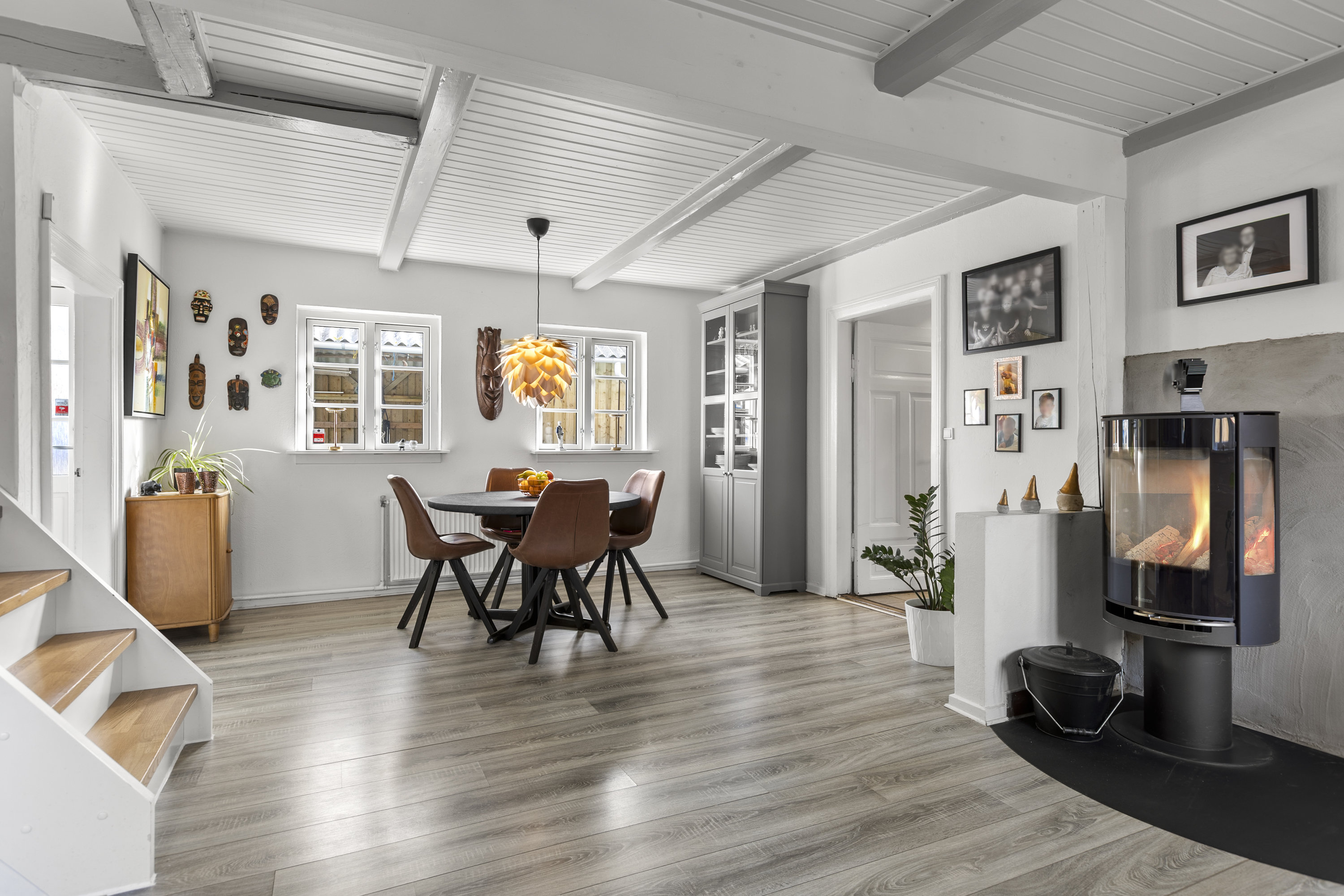 Fremhævet stue billede i fuldskærmstilstand. Billede af Kyringevej 49, Kyringe, 4100 Ringsted