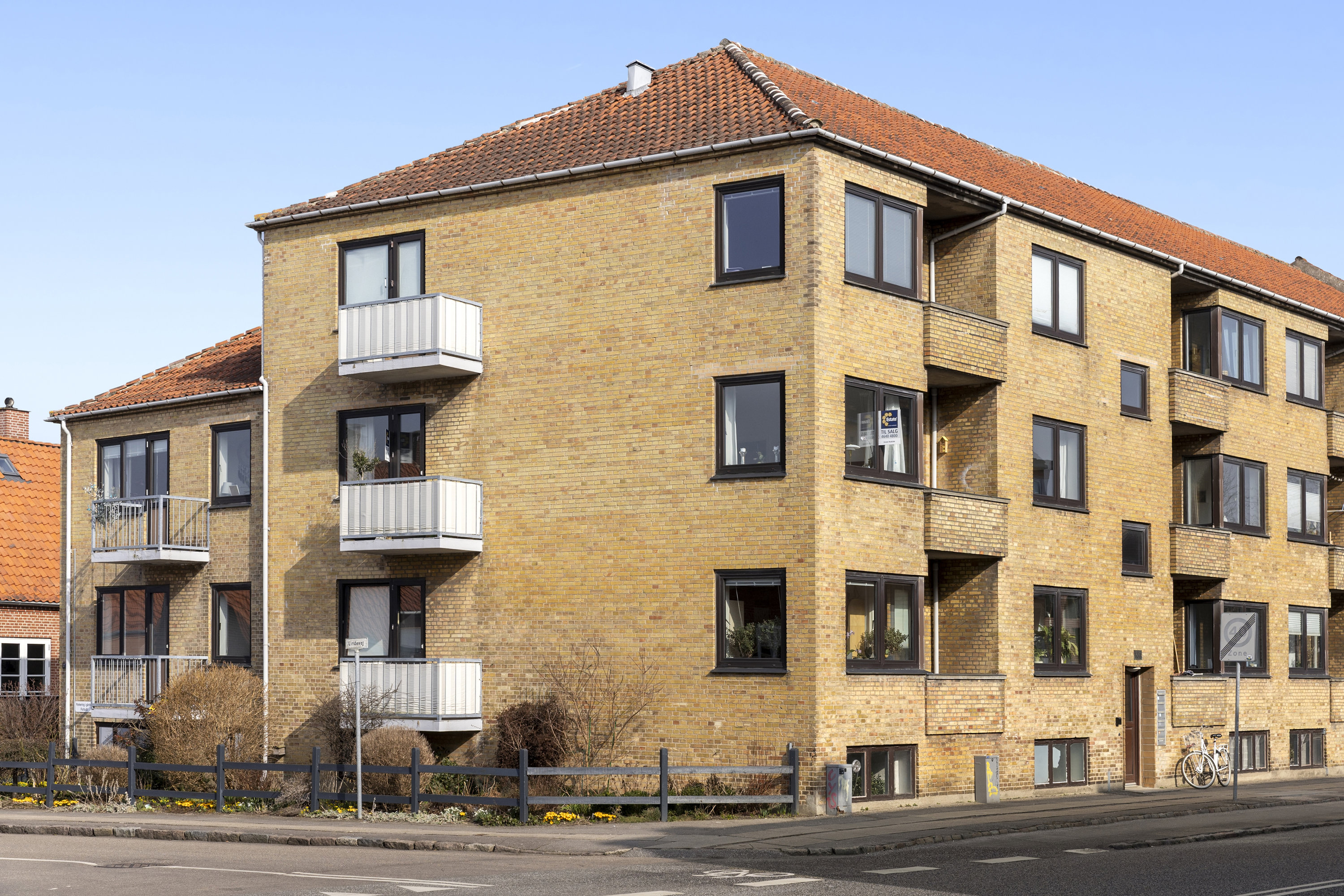 Fremhævet ejendommen billede i fuldskærmstilstand. Billede af Helligkorsvej 18B, 1. tv., 4000 Roskilde