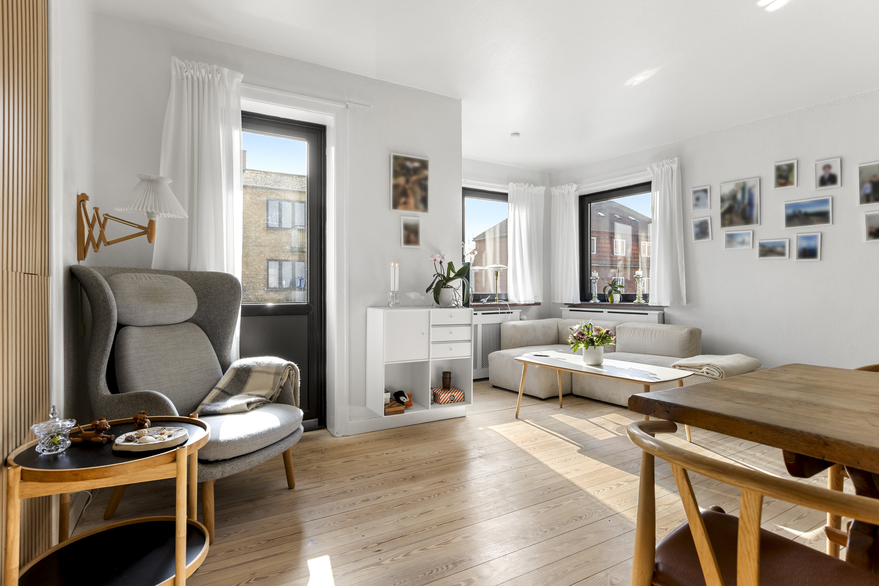 Fremhævet stue billede i fuldskærmstilstand. Billede af Helligkorsvej 18B, 1. tv., 4000 Roskilde