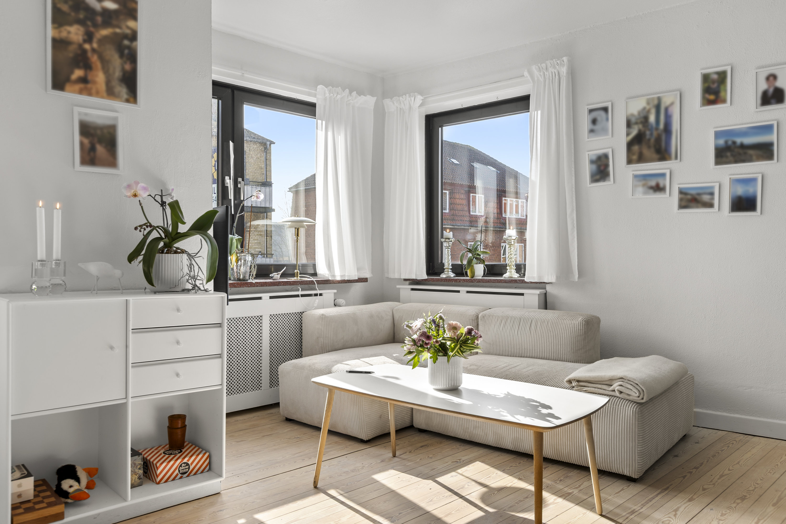 Fremhævet stue billede i fuldskærmstilstand. Billede af Helligkorsvej 18B, 1. tv., 4000 Roskilde