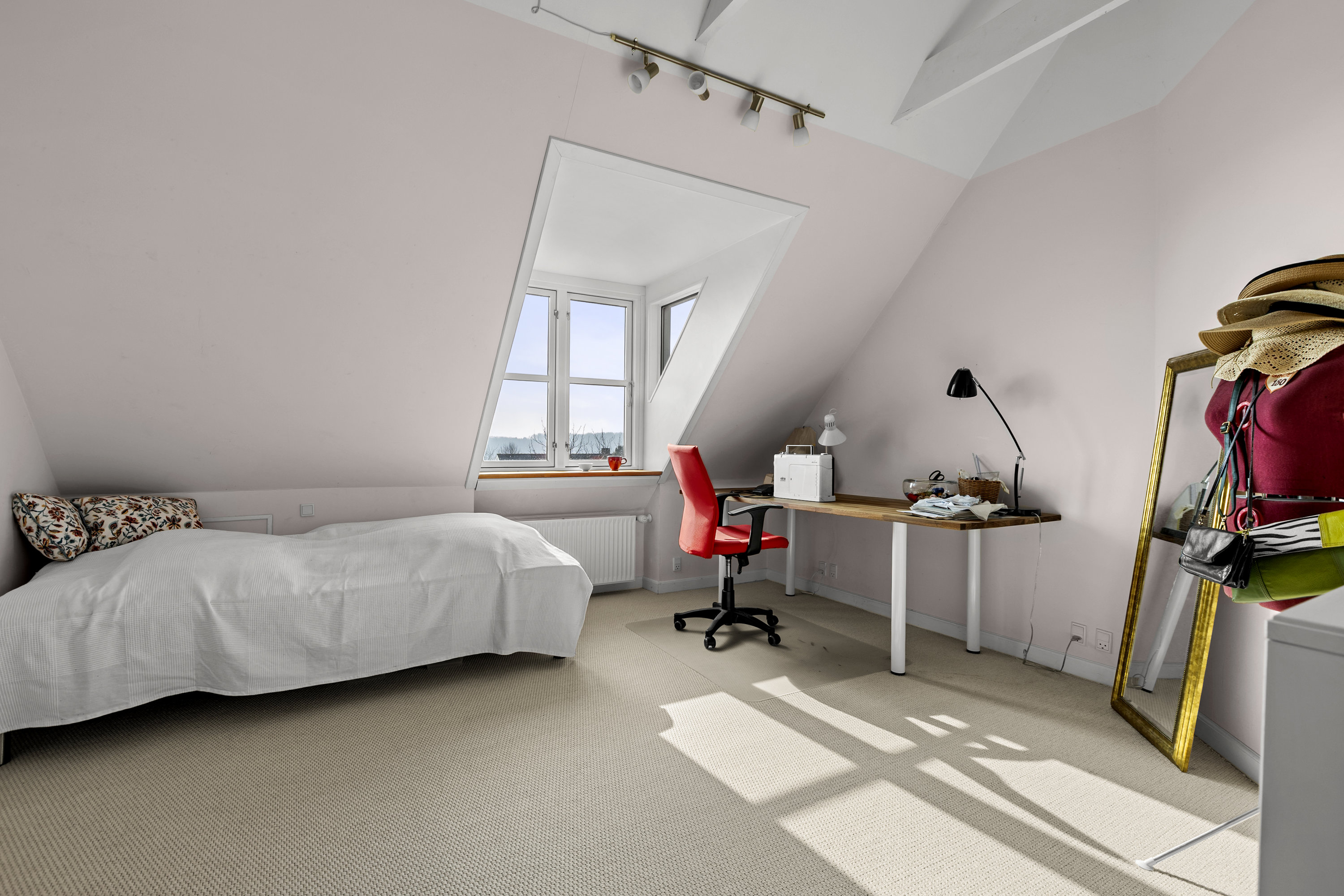 Fremhævet værelse billede i fuldskærmstilstand. Billede af Nordvejen 3, Vellerup, 4050 Skibby