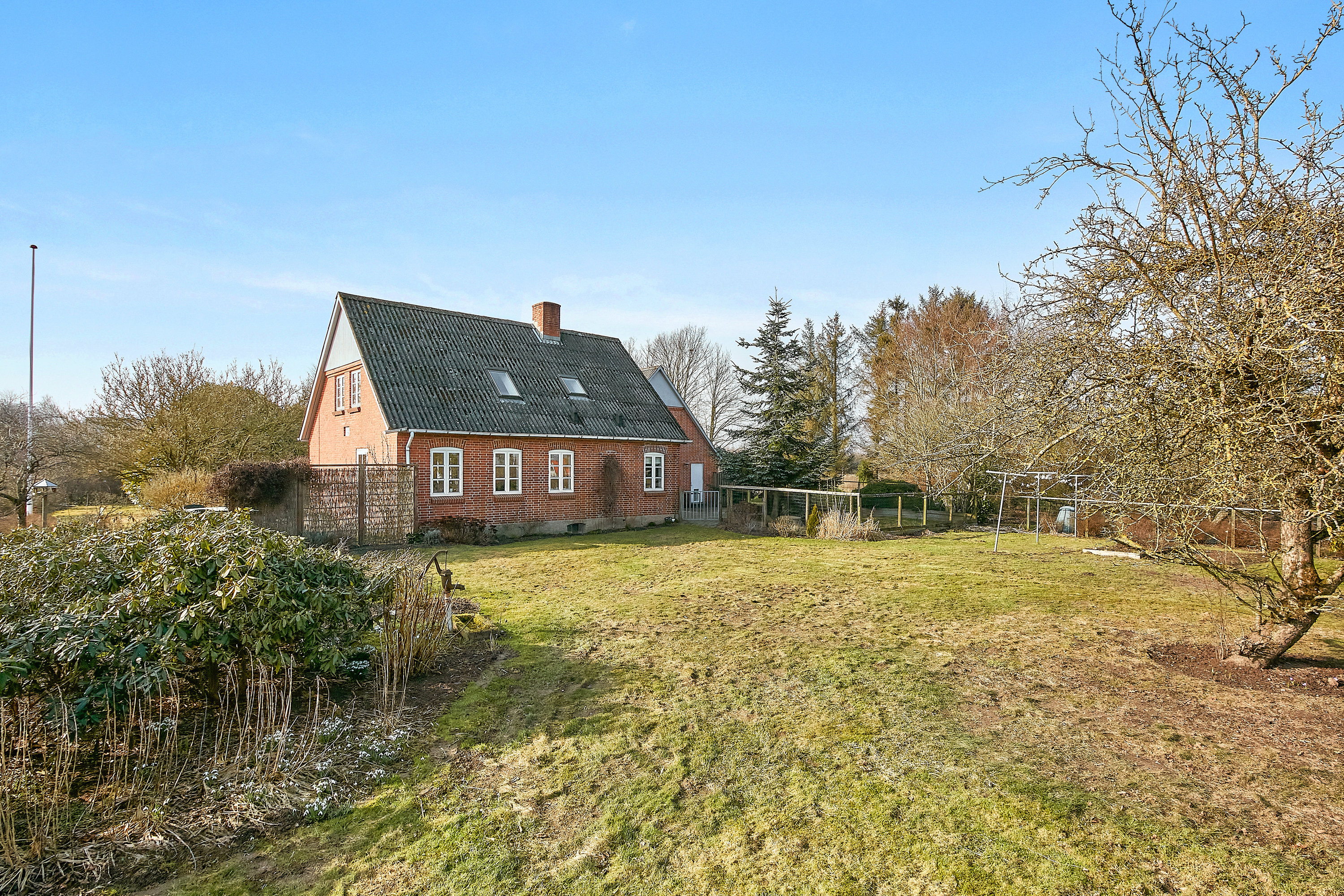 Fremhævet andet billede i fuldskærmstilstand. Billede af Lovbyvej 85, 8700 Horsens