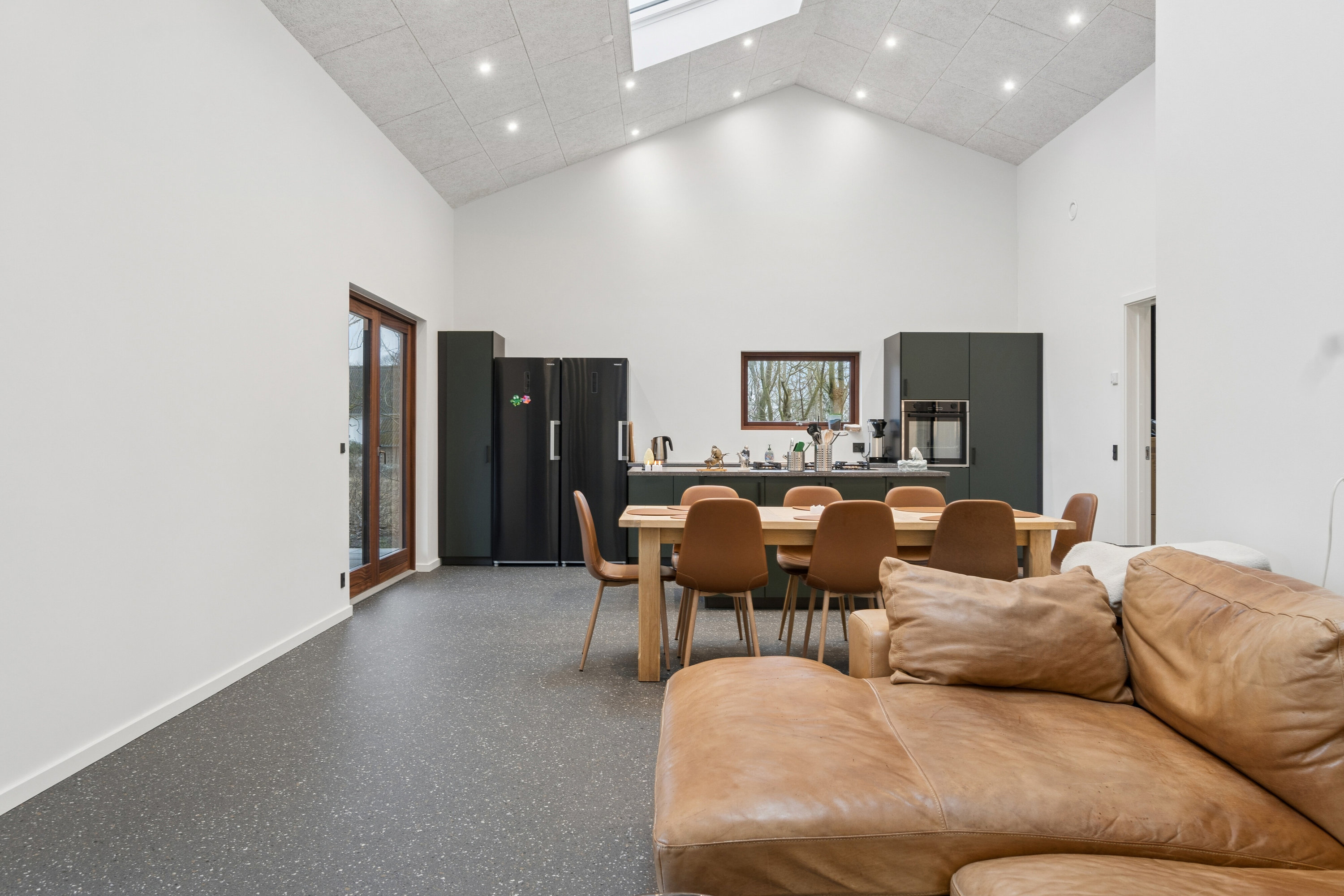 Miniaturebillede 1: stue. Billede af Snedstedvej 124, 7752 Snedsted