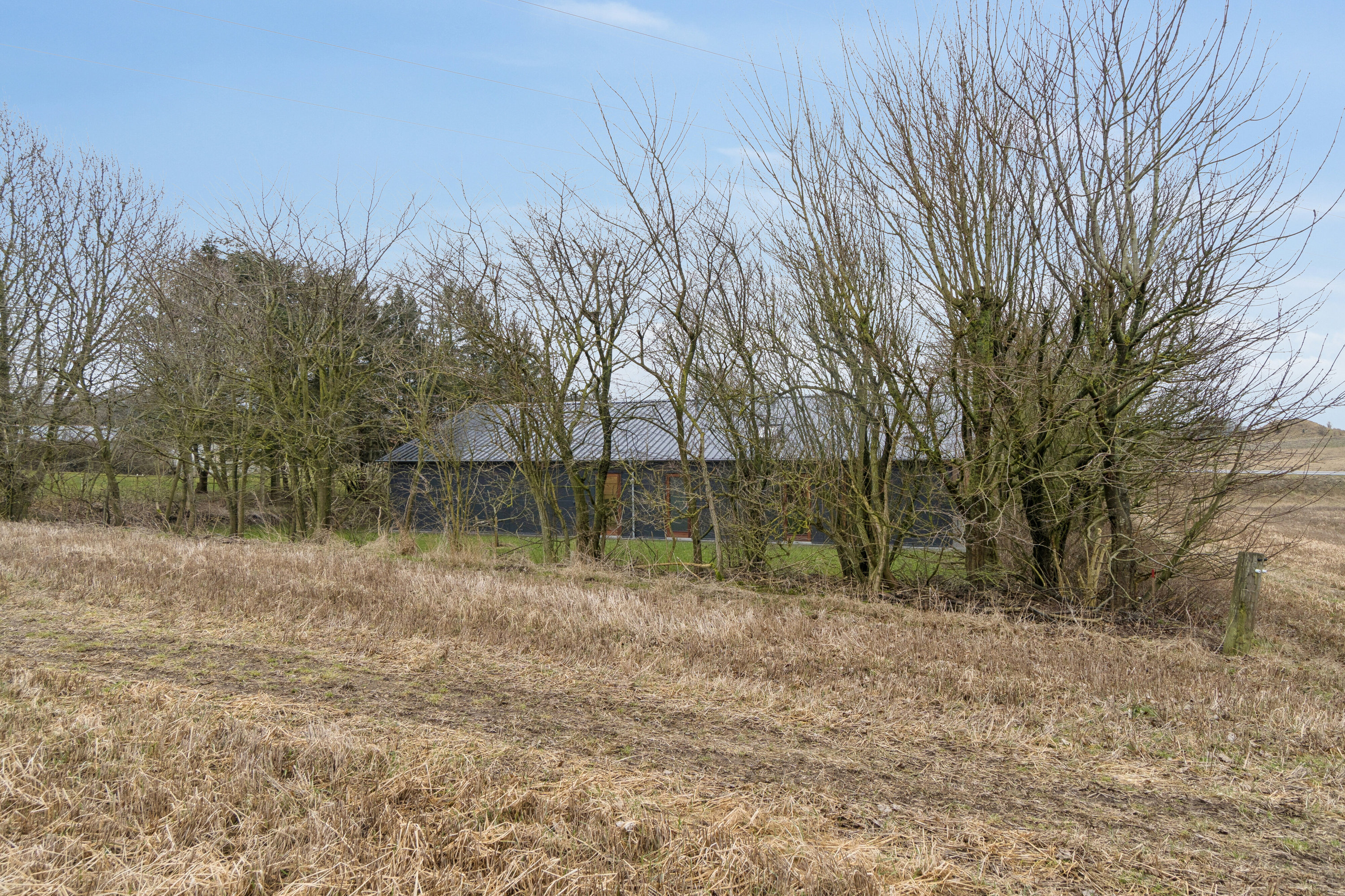 Fremhævet udendørs billede i fuldskærmstilstand. Billede af Snedstedvej 124, 7752 Snedsted