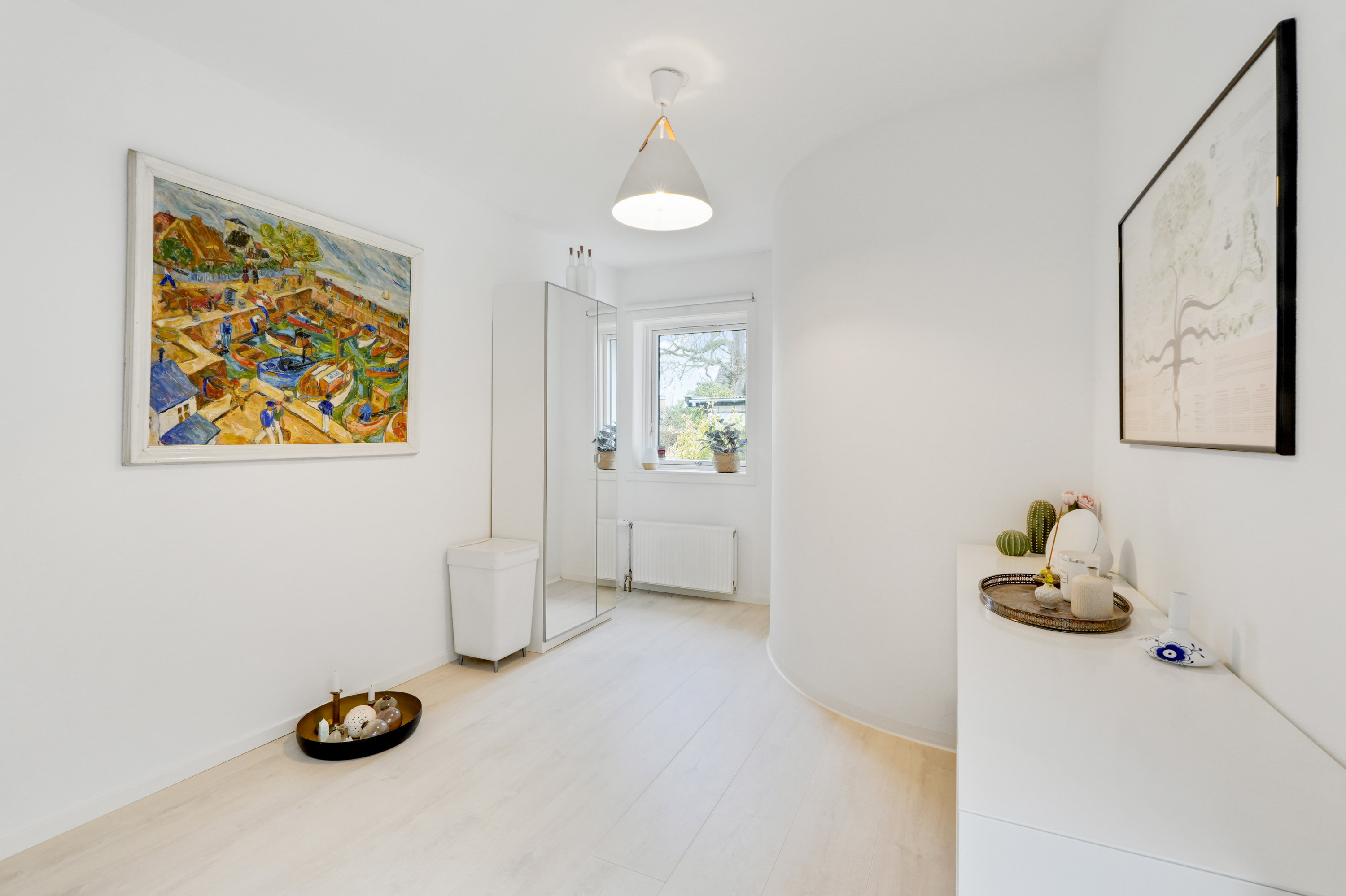 Fremhævet værelse billede i fuldskærmstilstand. Billede af Grænsevej 24, 2650 Hvidovre