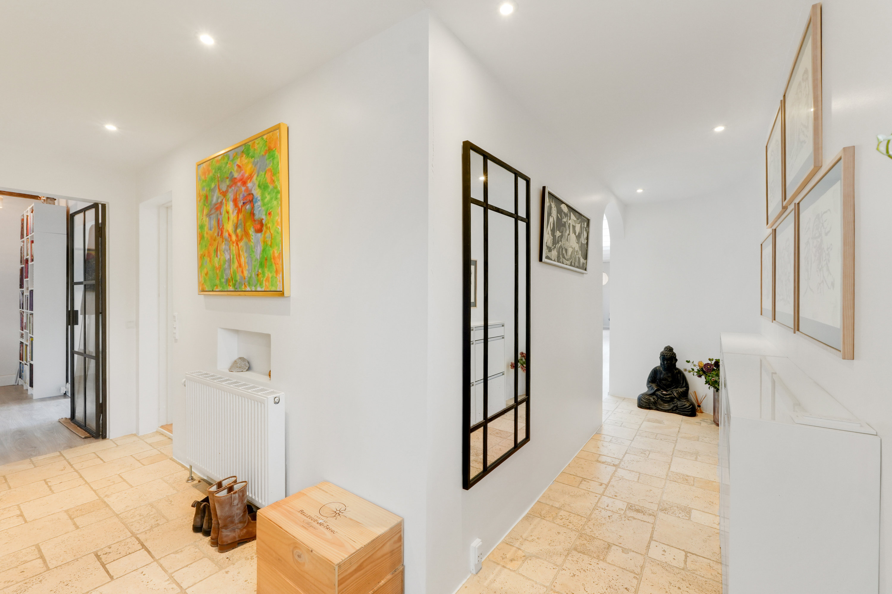 Fremhævet gang billede i fuldskærmstilstand. Billede af Grænsevej 24, 2650 Hvidovre