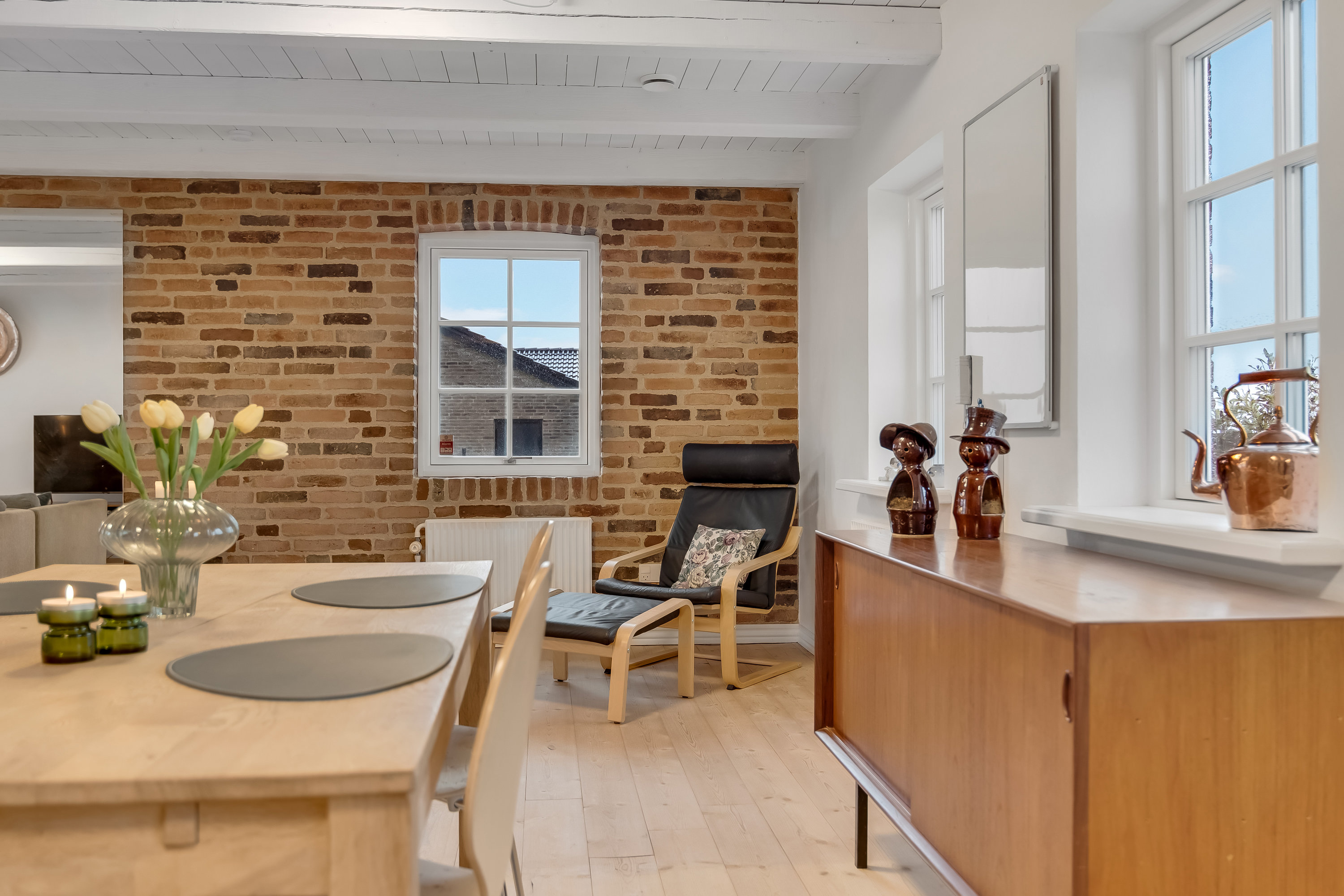 Fremhævet stue billede i fuldskærmstilstand. Billede af Geranievej 4, Mejrup, 7500 Holstebro