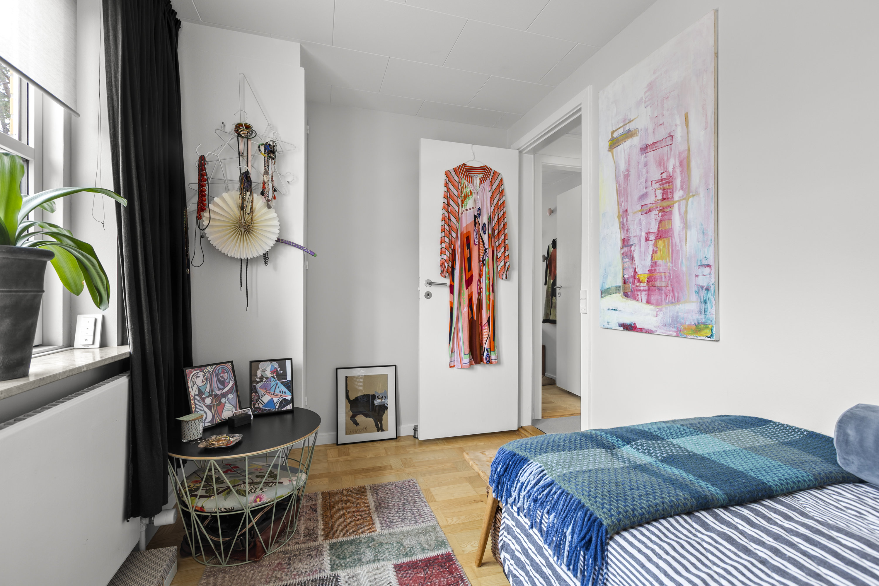 Fremhævet værelse billede i fuldskærmstilstand. Billede af Granlystien 23, 4400 Kalundborg