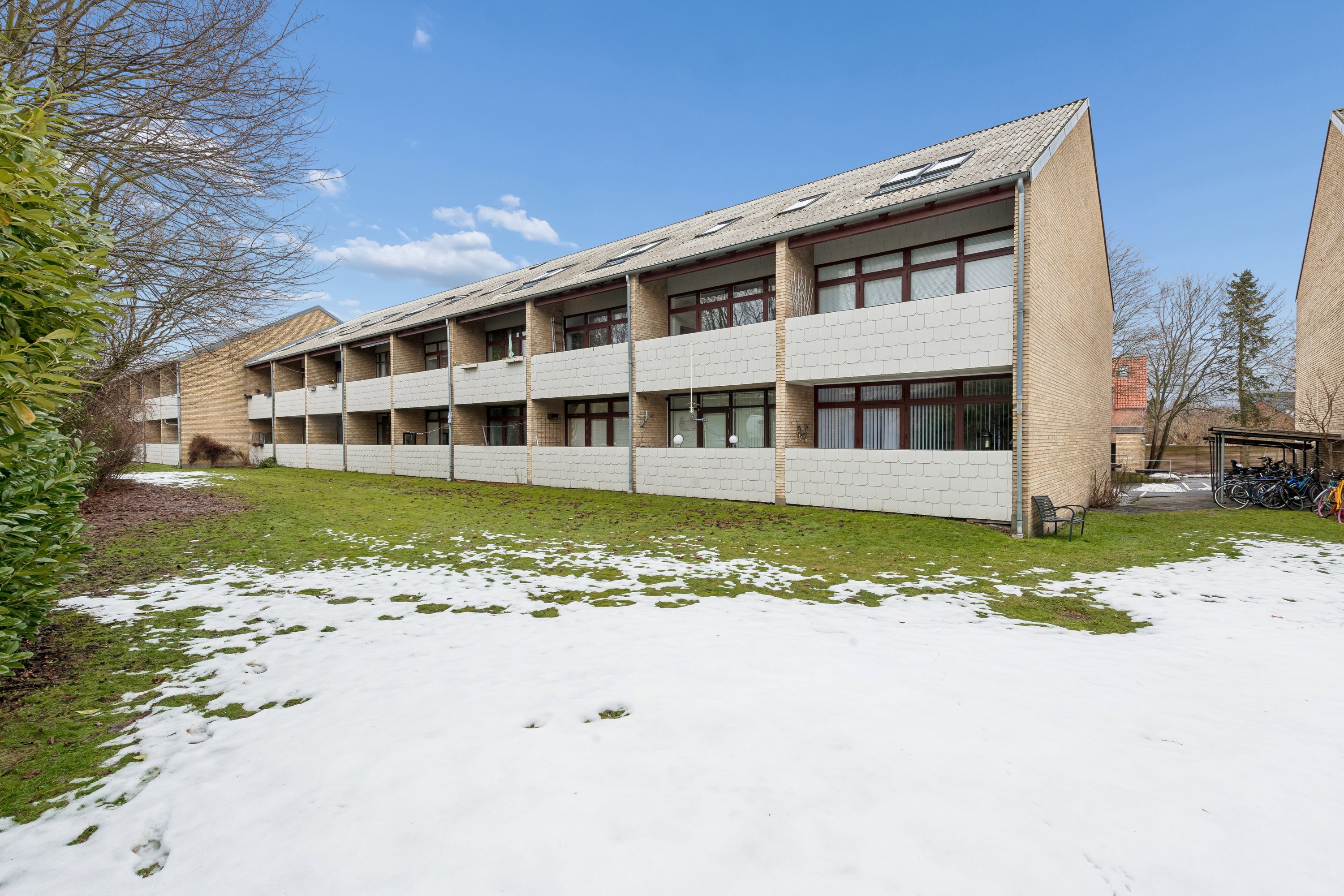 Fremhævet andet billede i fuldskærmstilstand. Billede af Brinchs Have 11, 2. th., 2630 Taastrup