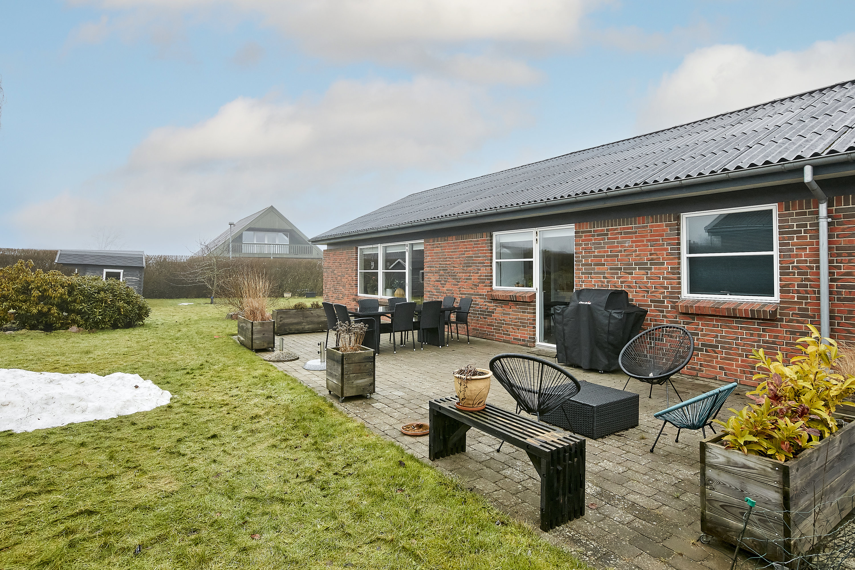 Fremhævet terrasse billede i fuldskærmstilstand. Billede af Krokusvej 77, Tyrsted, 8700 Horsens