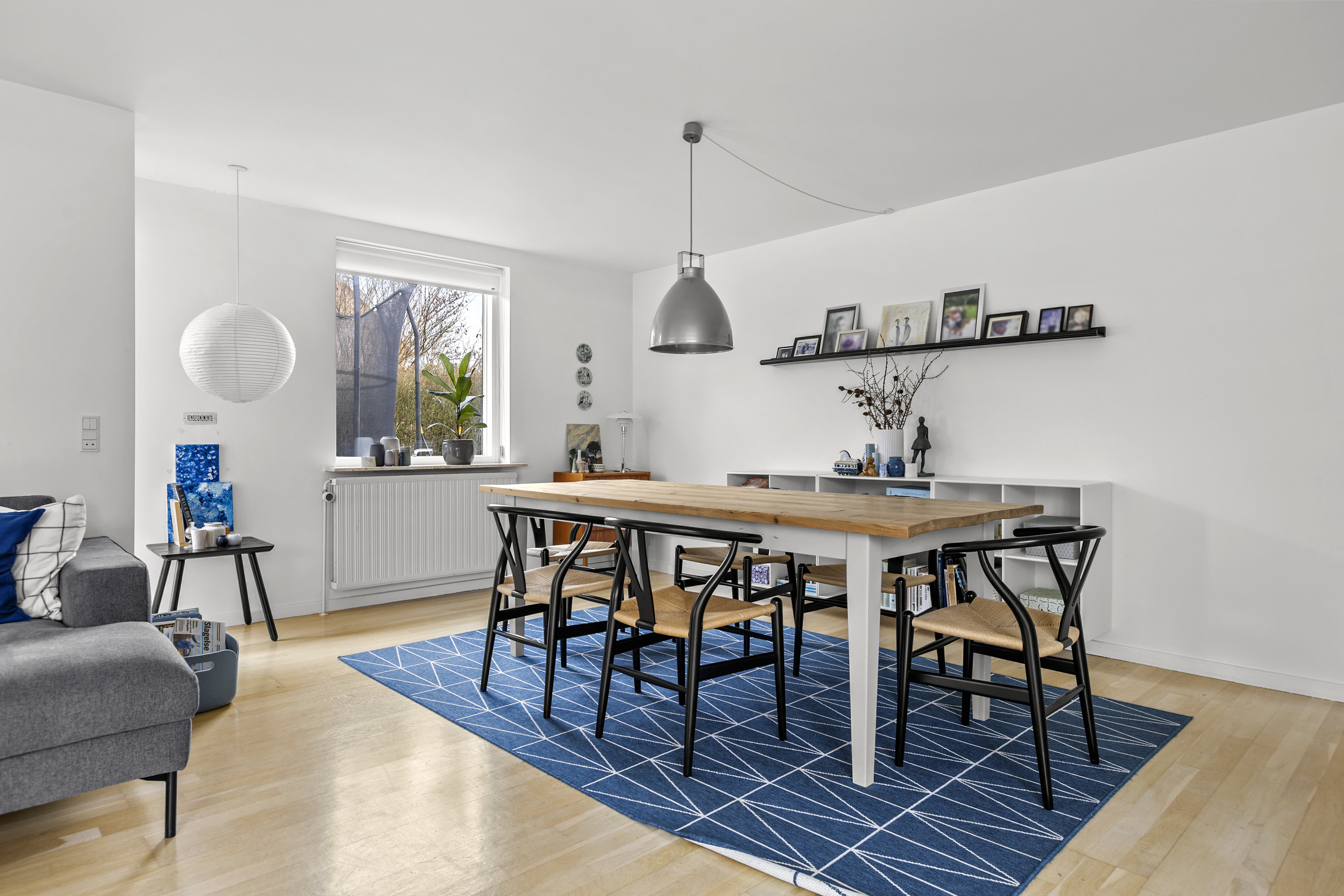 Fremhævet stue billede i fuldskærmstilstand. Billede af Birkevænget 14, 4200 Slagelse