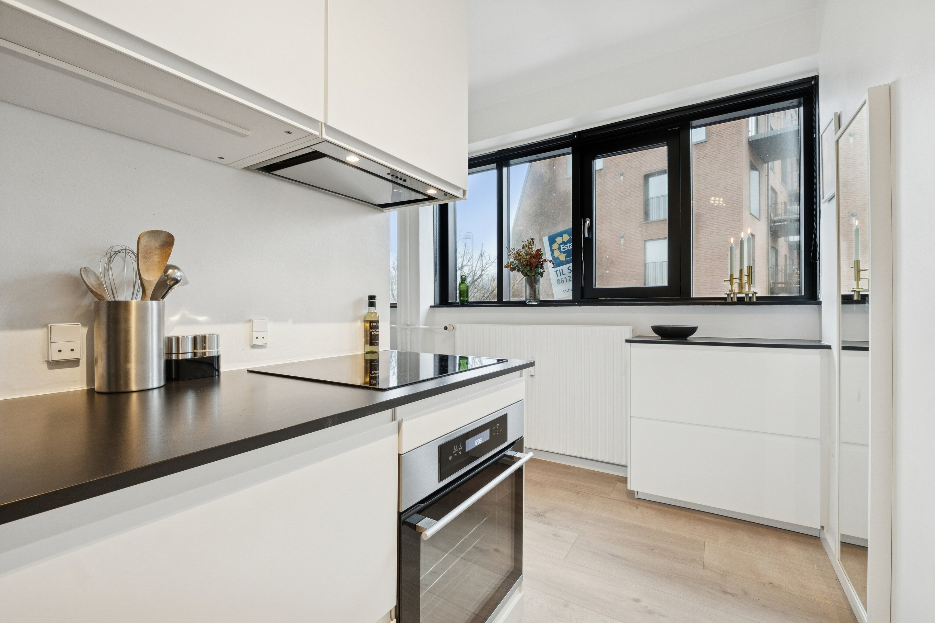 Fremhævet køkken billede i fuldskærmstilstand. Billede af Møllevejen 21, st.. mf., 8000 Aarhus C