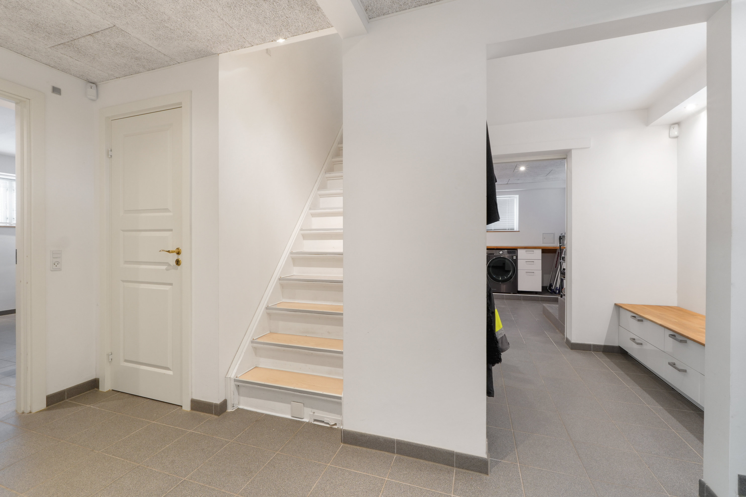 Fremhævet  billede i fuldskærmstilstand. Billede af Vigerslev Alle 370, 2650 Hvidovre