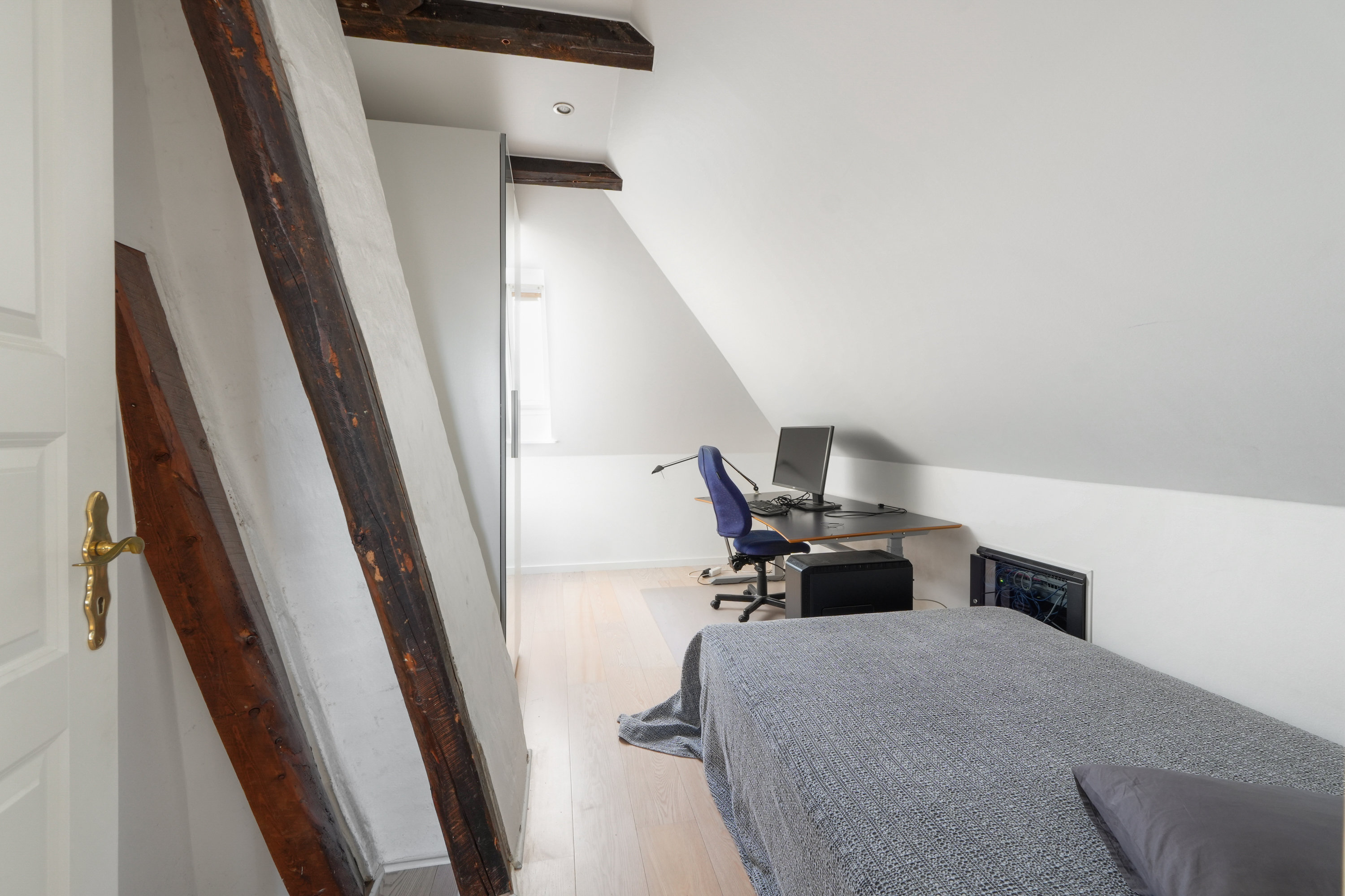 Fremhævet  billede i fuldskærmstilstand. Billede af Vigerslev Alle 370, 2650 Hvidovre