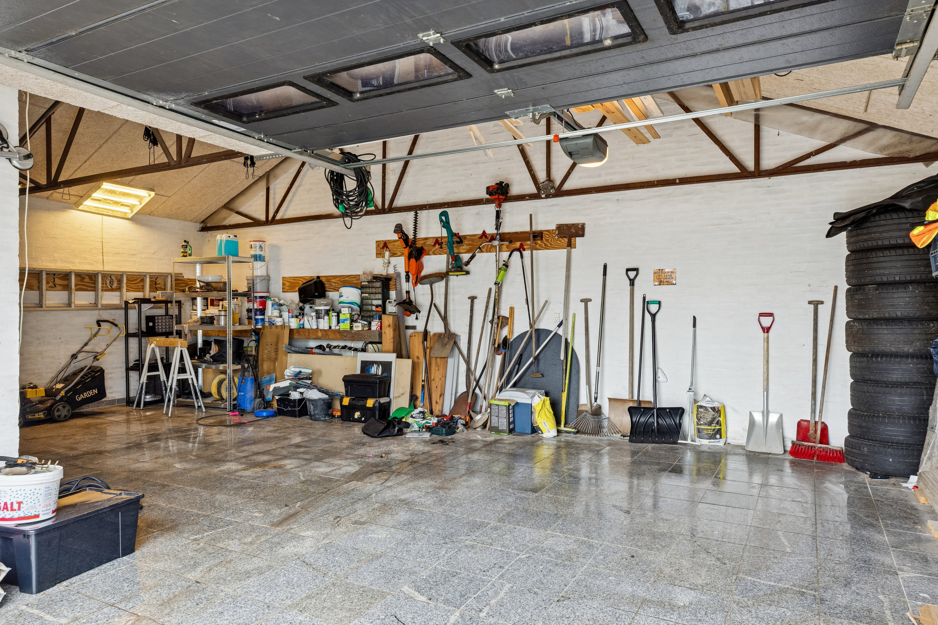 Fremhævet garage billede i fuldskærmstilstand. Billede af Snurom 3, 6300 Gråsten