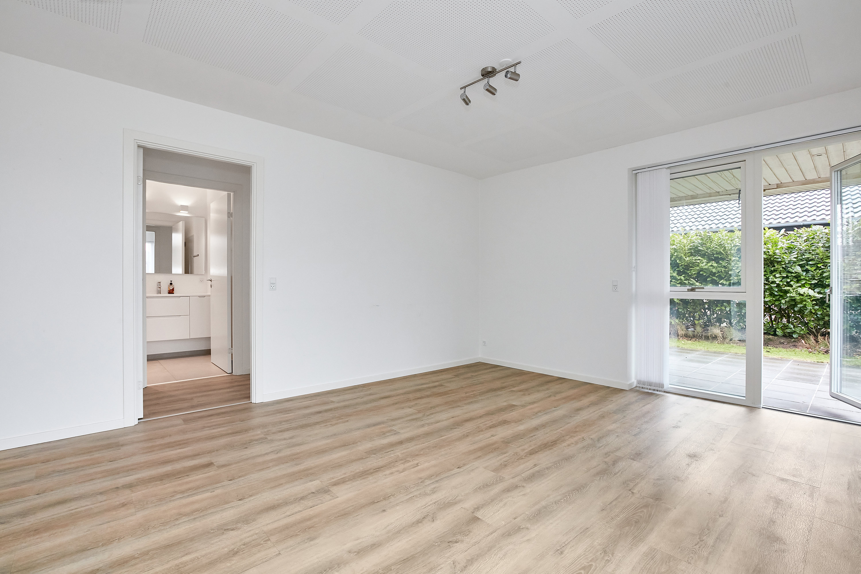 Fremhævet stue billede i fuldskærmstilstand. Billede af Druehylden 21, Østerhåb, 8700 Horsens