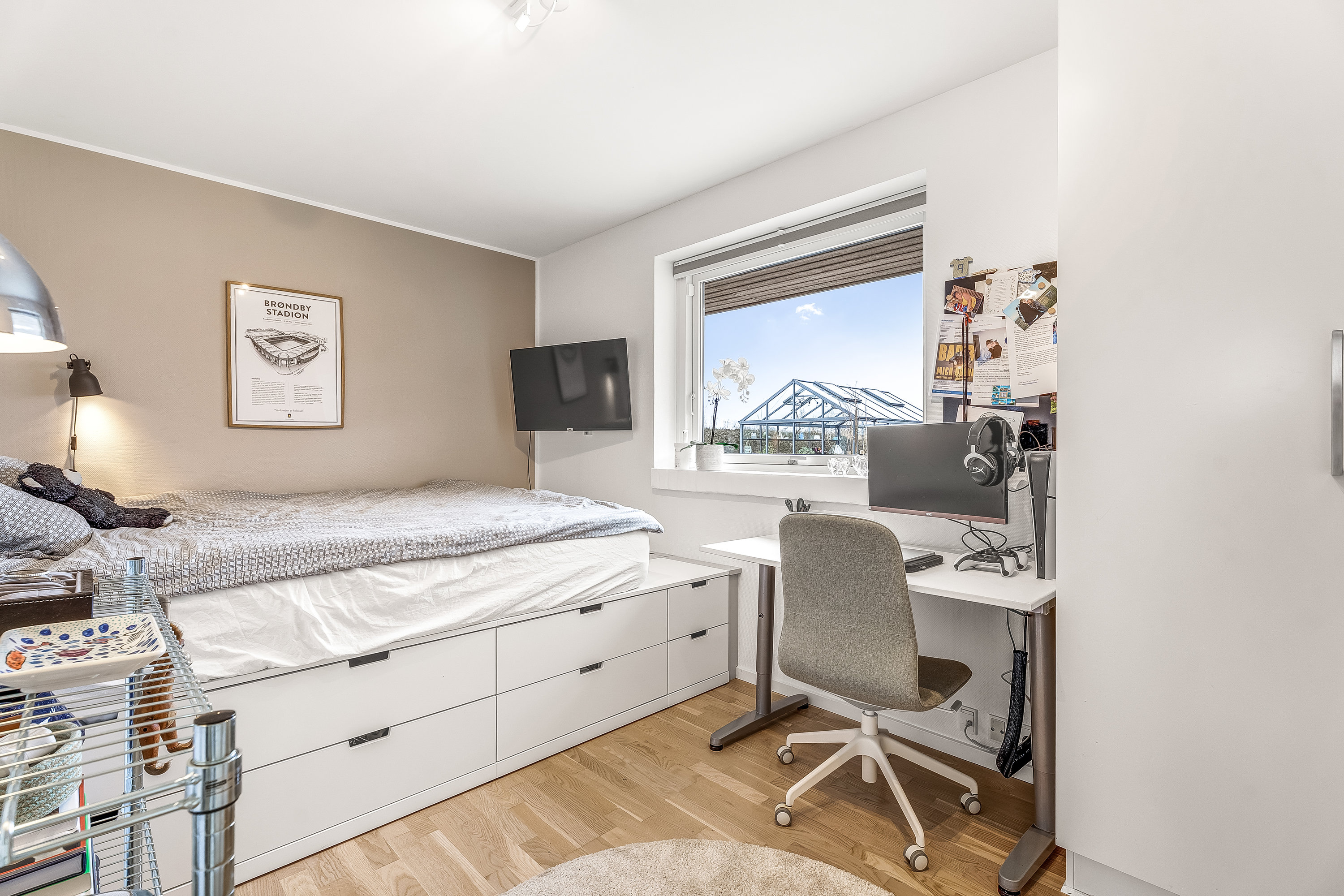 Fremhævet værelse billede i fuldskærmstilstand. Billede af Skovstjernevænget 18, Nordbyen, 4800 Nykøbing F