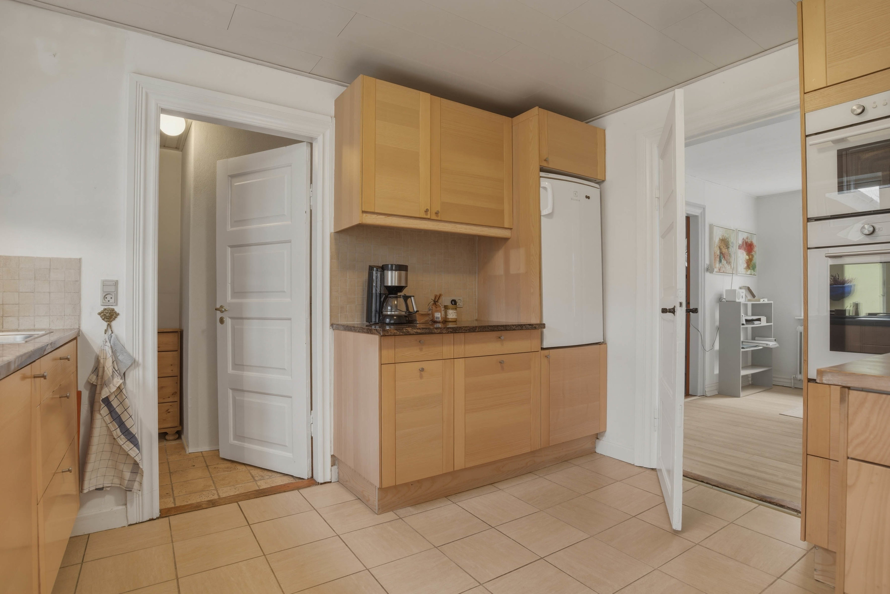 Fremhævet køkken billede i fuldskærmstilstand. Billede af Sognegårdsvej 1, Husby, 6990 Ulfborg