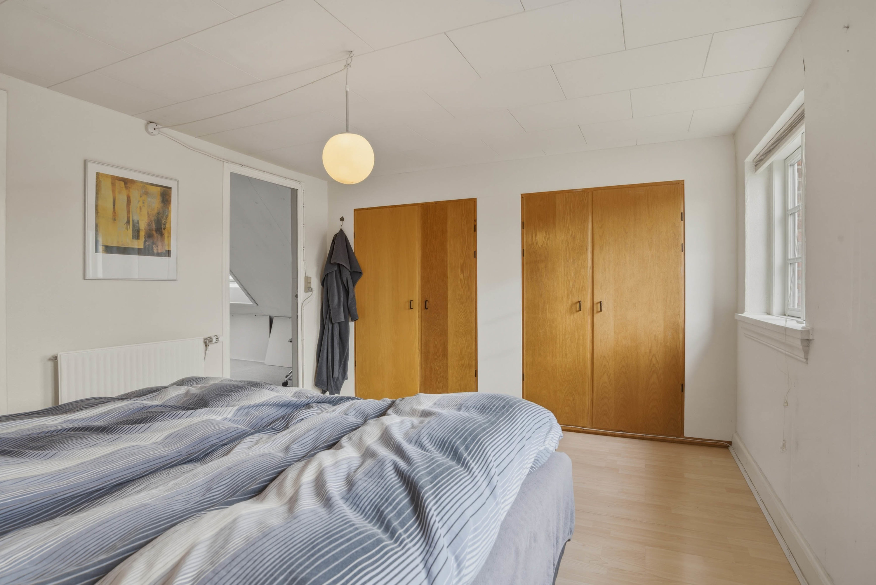 Fremhævet soveværelse billede i fuldskærmstilstand. Billede af Sognegårdsvej 1, Husby, 6990 Ulfborg