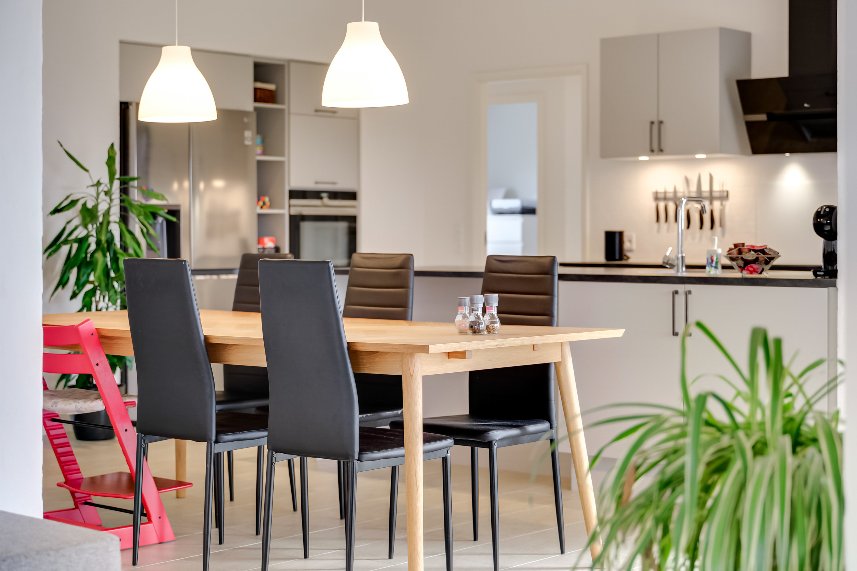 Fremhævet køkken alrum billede i fuldskærmstilstand. Billede af Fjordmarken 17, Skrillinge, 5500 Middelfart