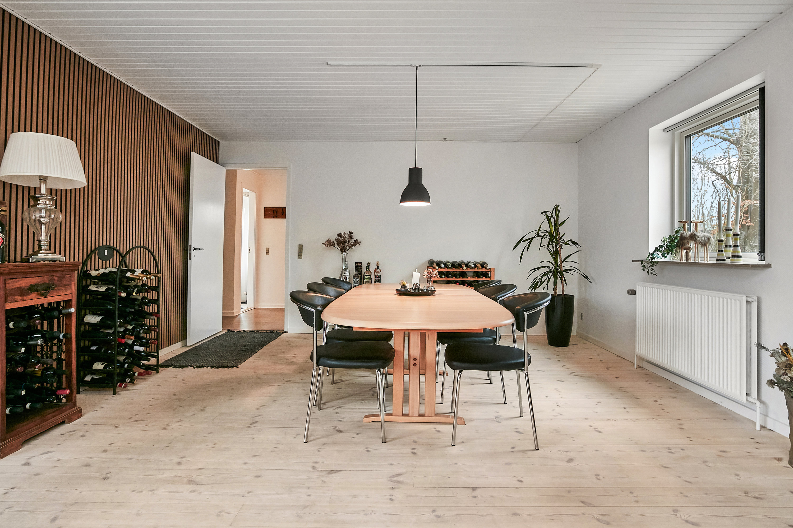 Fremhævet stue billede i fuldskærmstilstand. Billede af Egernvej 1, 8700 Horsens