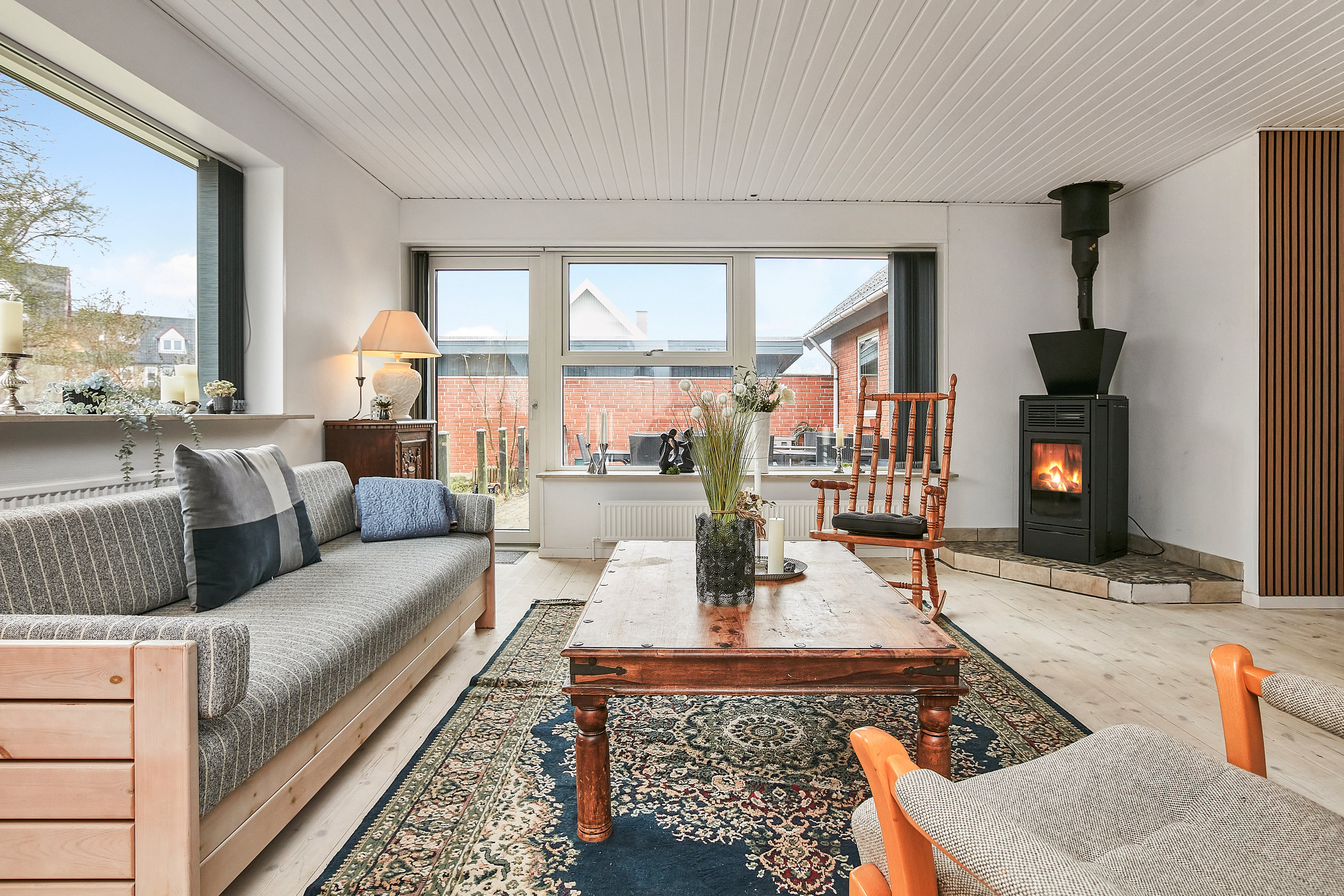 Fremhævet stue billede i fuldskærmstilstand. Billede af Egernvej 1, 8700 Horsens