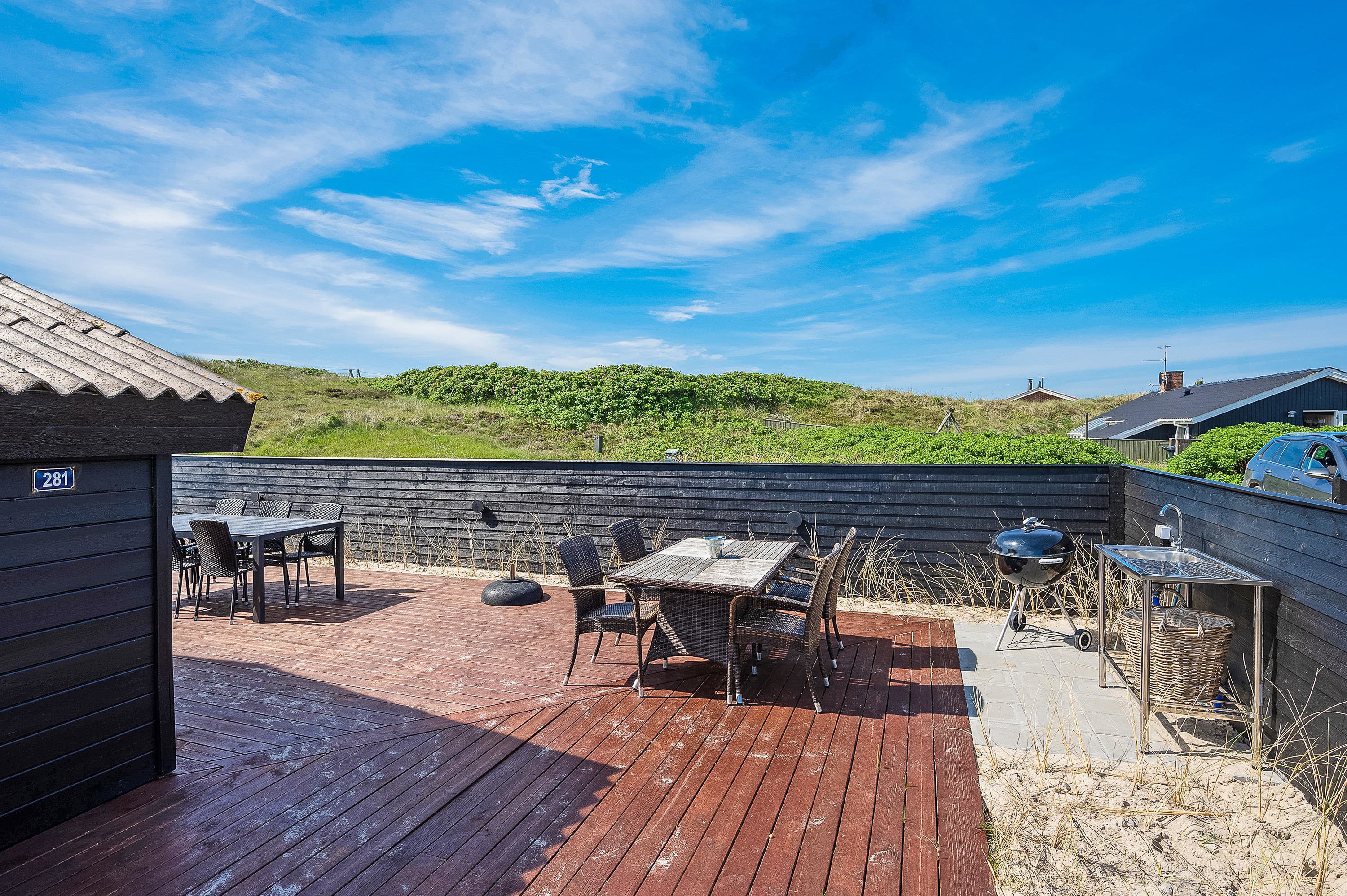 Fremhævet  billede i fuldskærmstilstand. Billede af Bjerregårdsvej 281, Bjerregaard, 6960 Hvide Sande