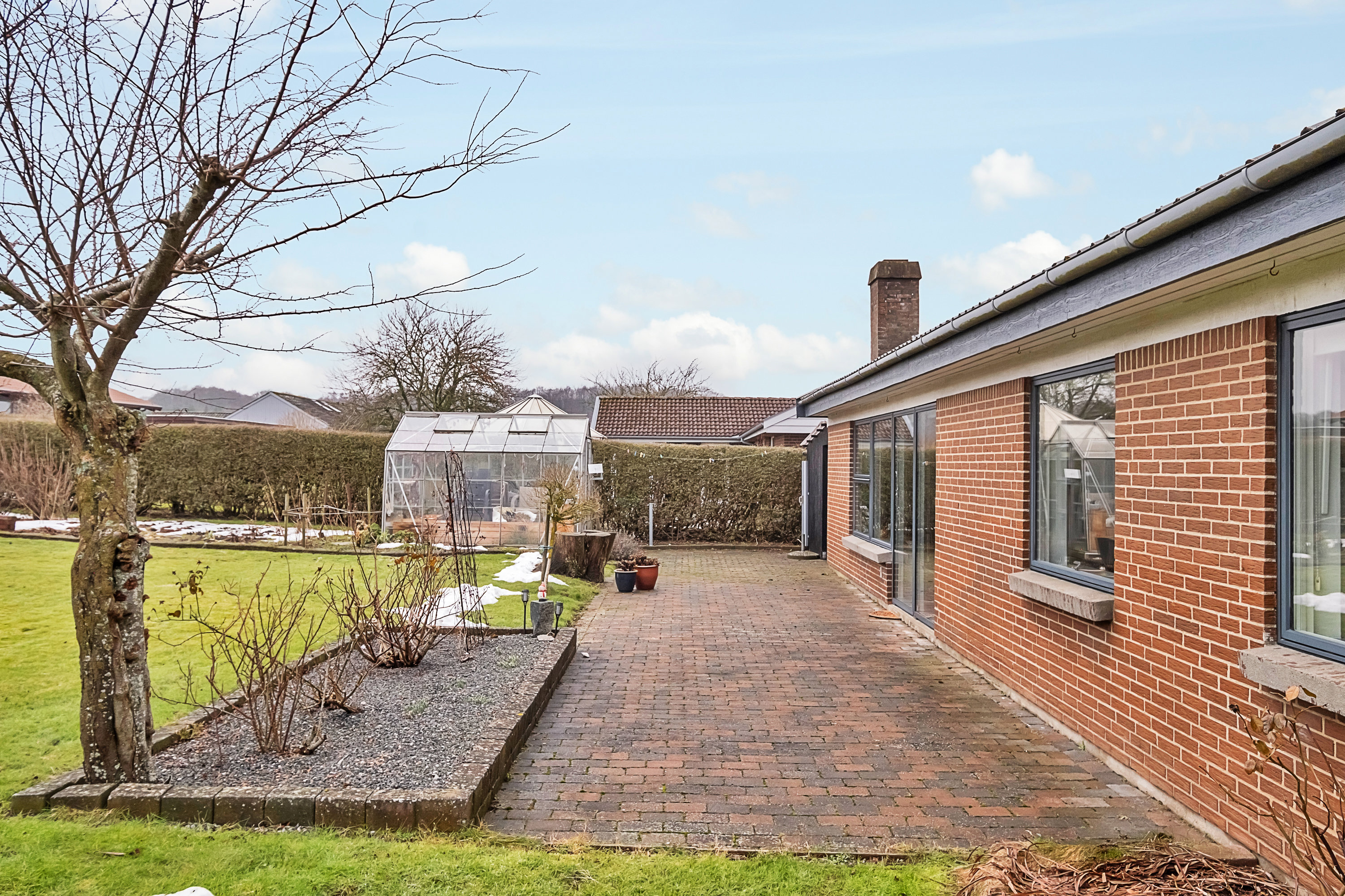 Fremhævet terrasse billede i fuldskærmstilstand. Billede af Ørnehøjen 21, 8520 Lystrup