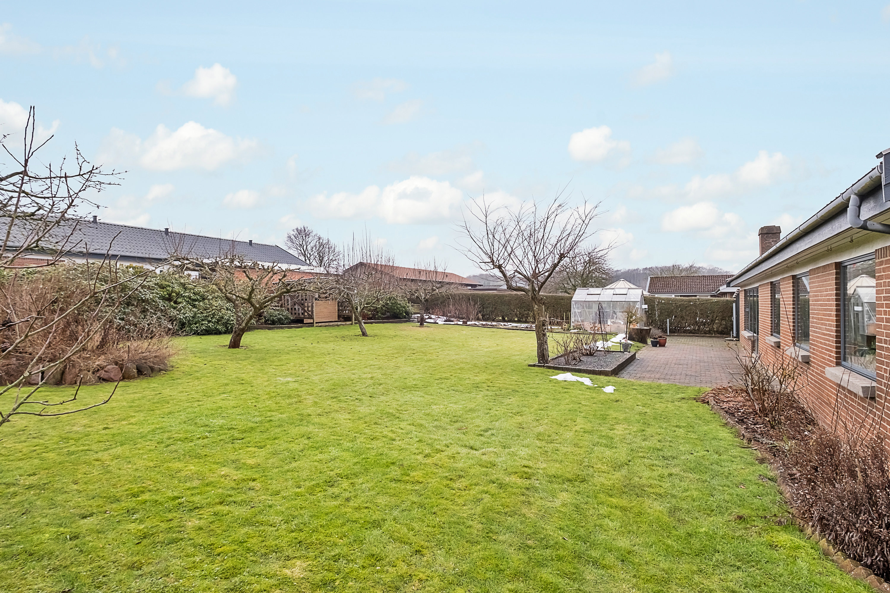 Fremhævet have billede i fuldskærmstilstand. Billede af Ørnehøjen 21, 8520 Lystrup