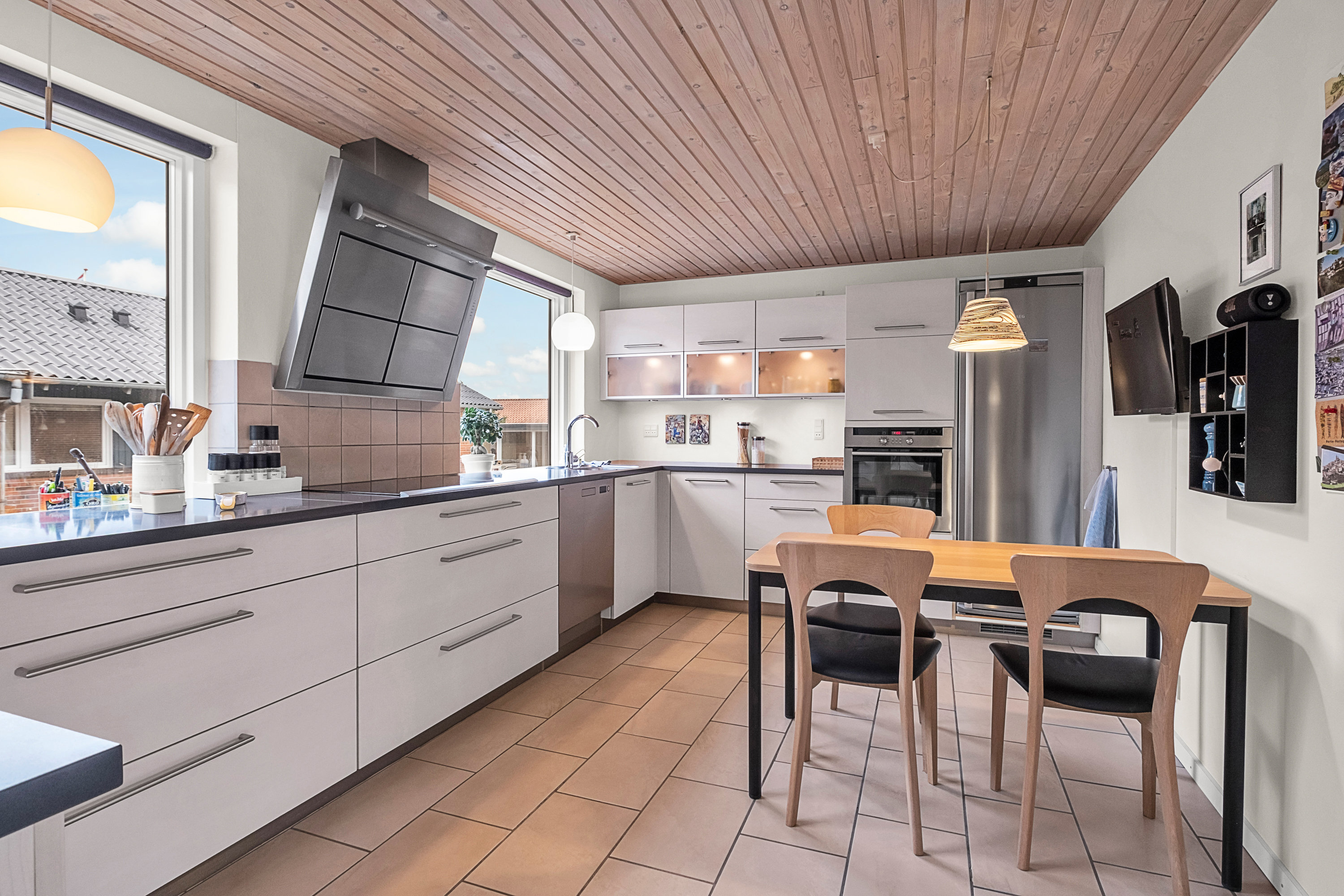 Miniaturebillede 1: køkken. Billede af Ørnehøjen 21, 8520 Lystrup