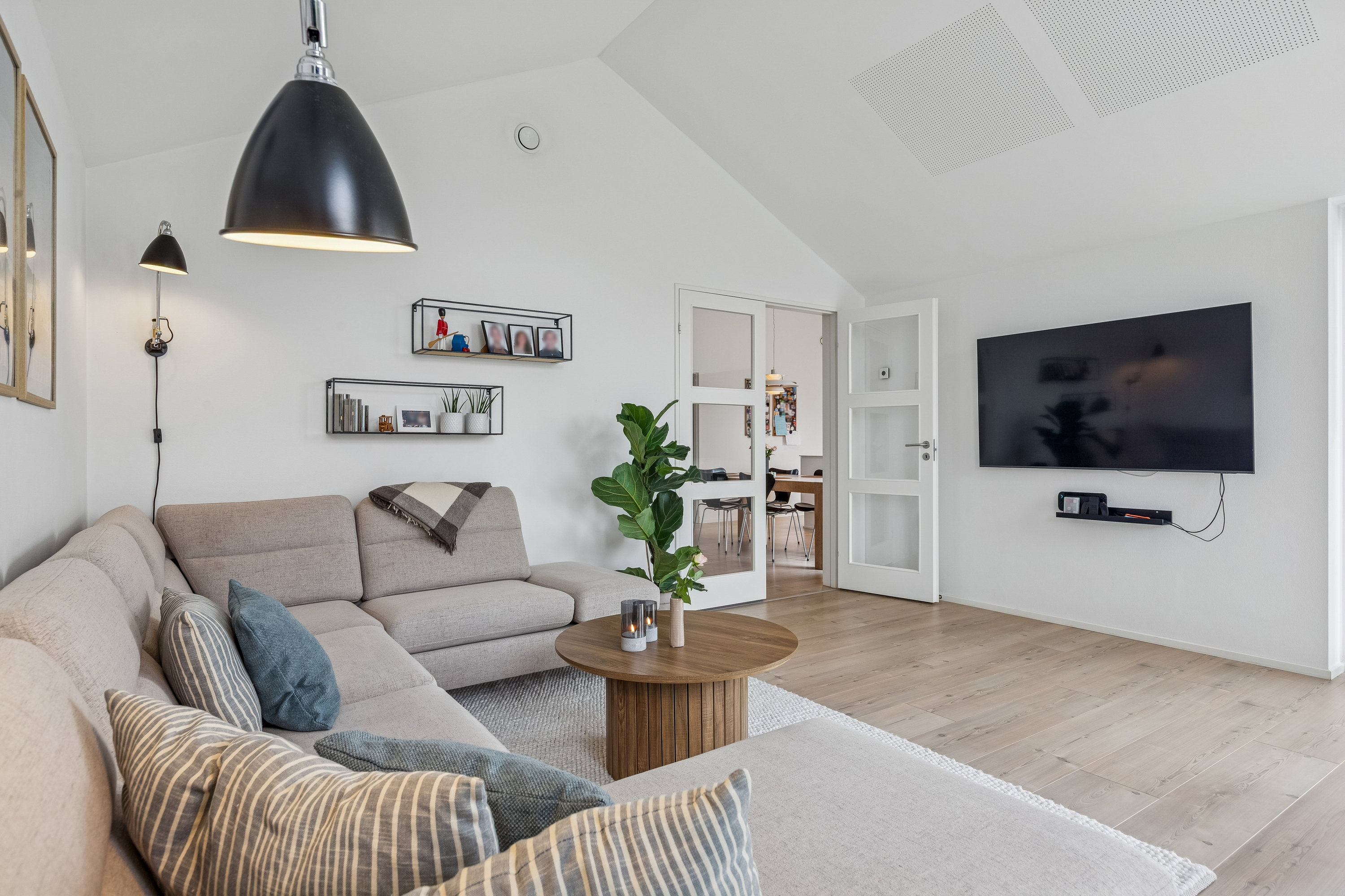 Fremhævet værelse billede i fuldskærmstilstand. Billede af Starup Alle 22, 2770 Kastrup