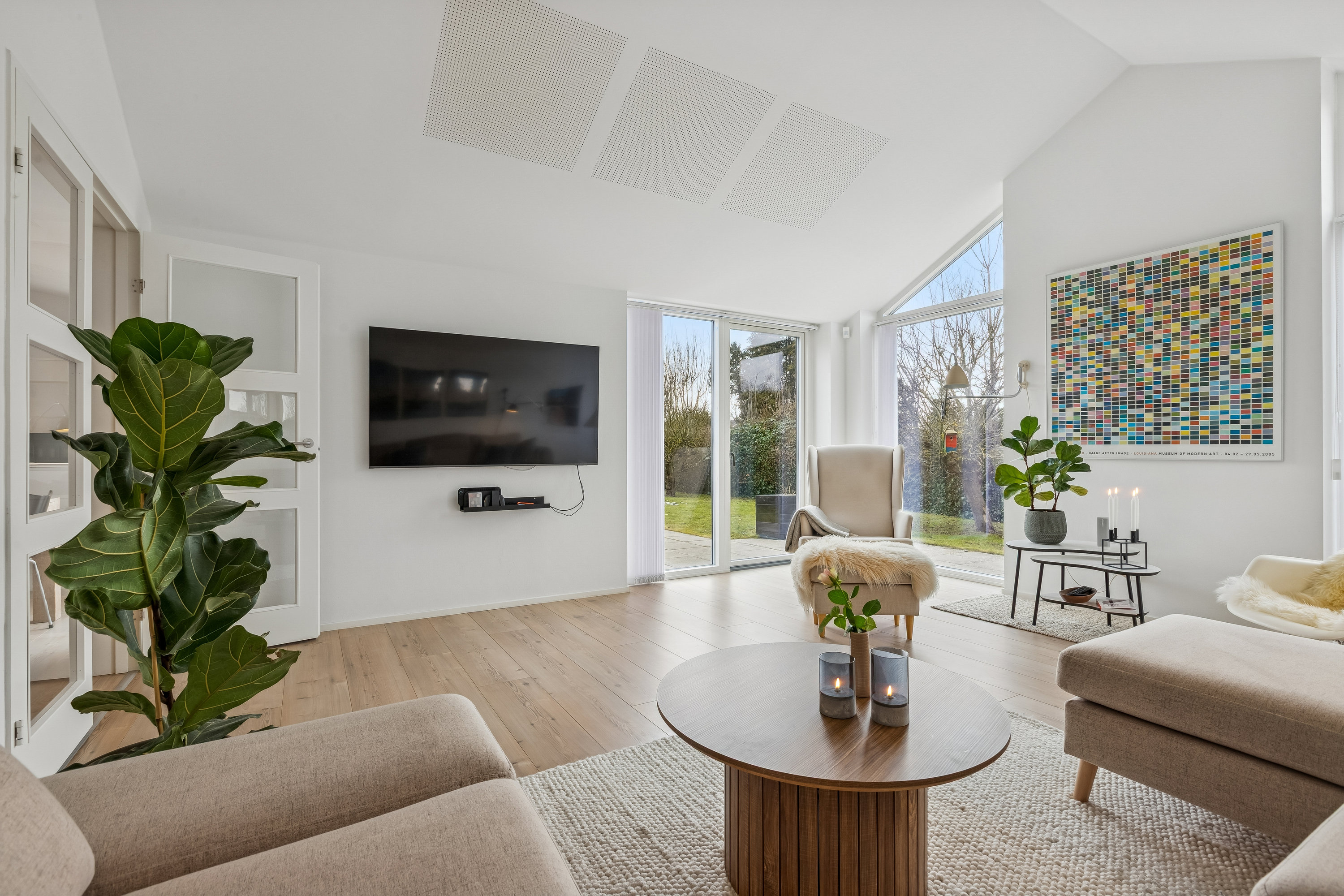 Fremhævet stue billede i fuldskærmstilstand. Billede af Starup Alle 22, 2770 Kastrup