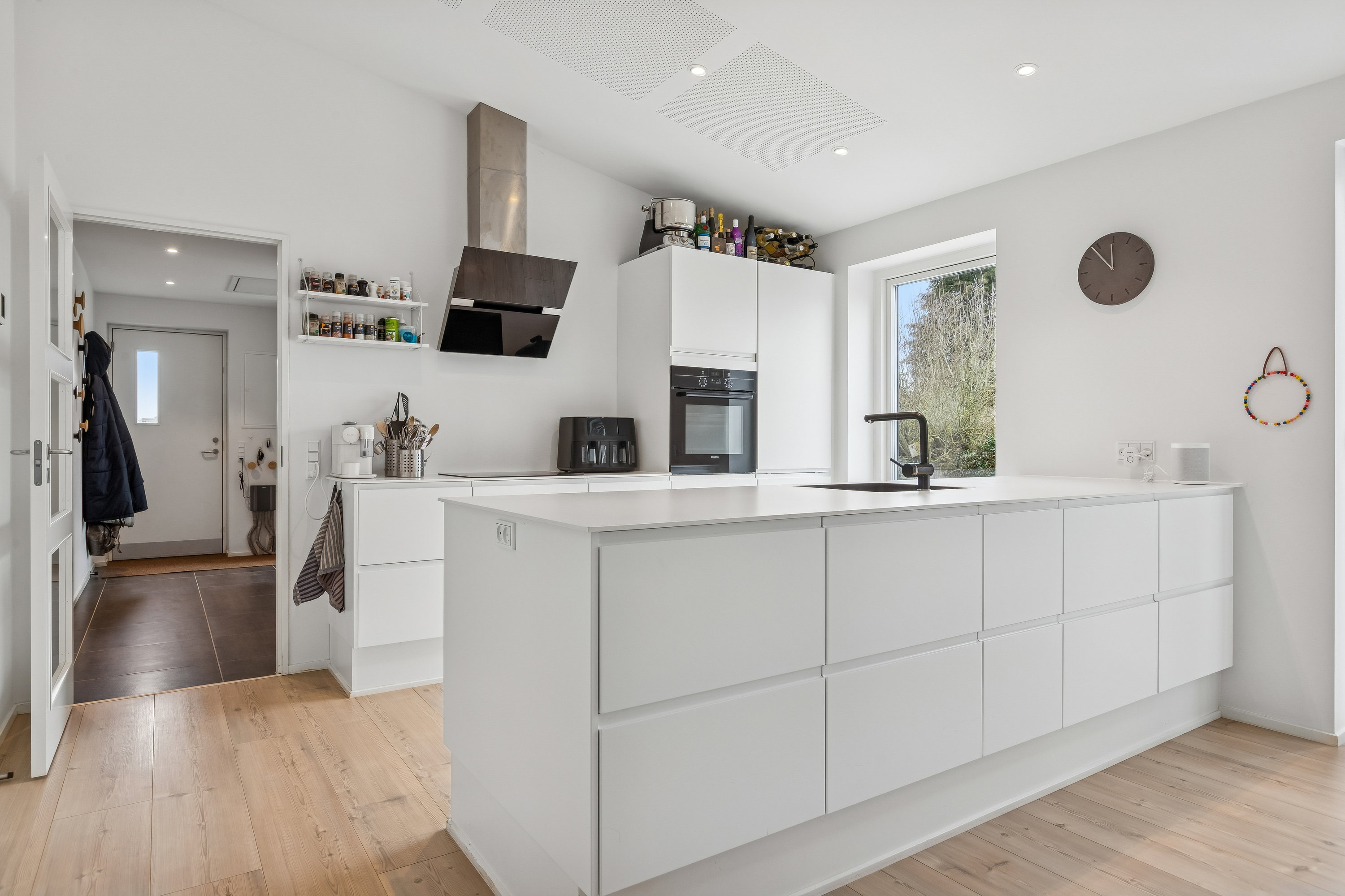 Fremhævet køkken billede i fuldskærmstilstand. Billede af Starup Alle 22, 2770 Kastrup