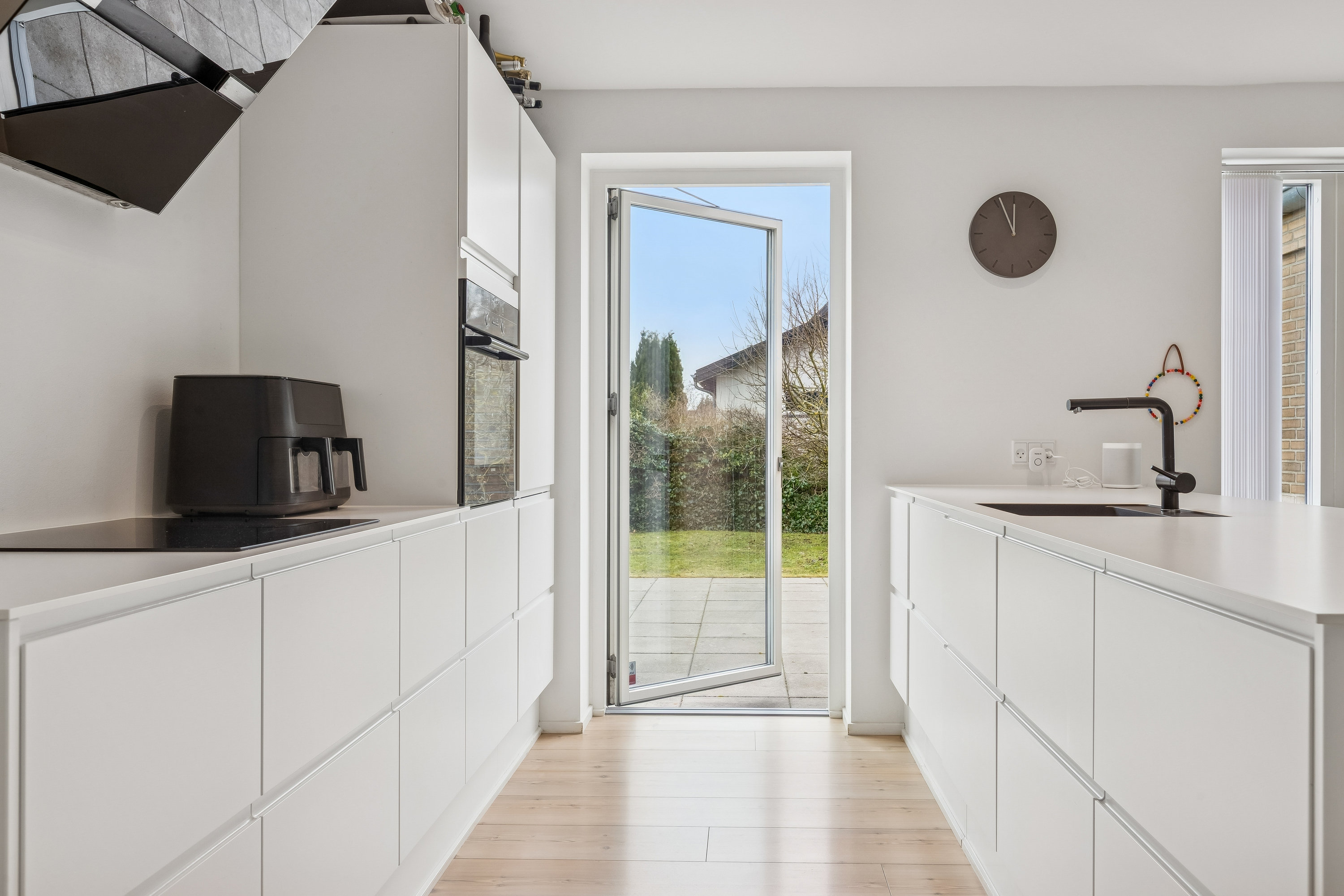 Fremhævet køkken billede i fuldskærmstilstand. Billede af Starup Alle 22, 2770 Kastrup