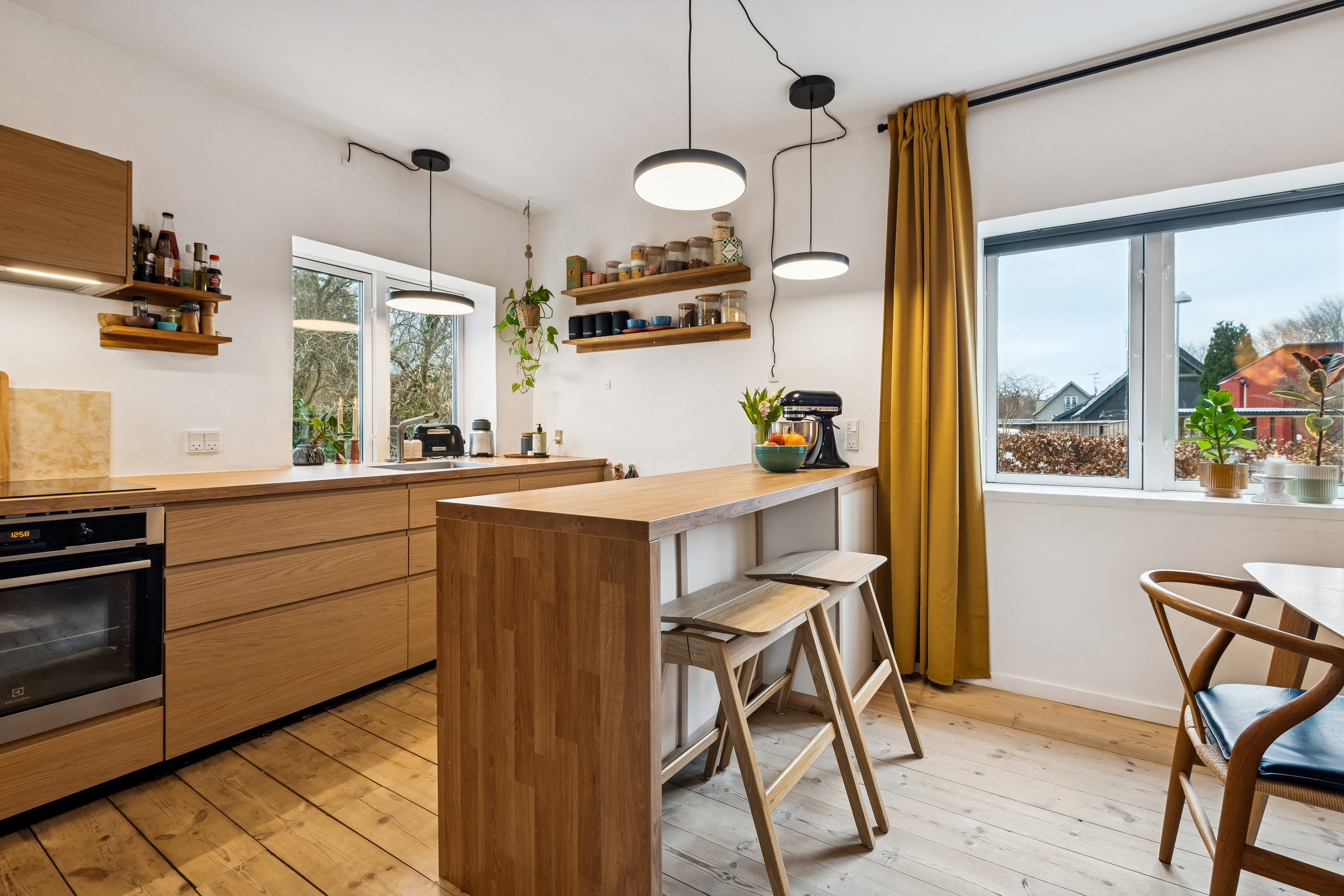 Fremhævet køkken billede i fuldskærmstilstand. Billede af Bagsværdvej 95, 2800 Kongens Lyngby