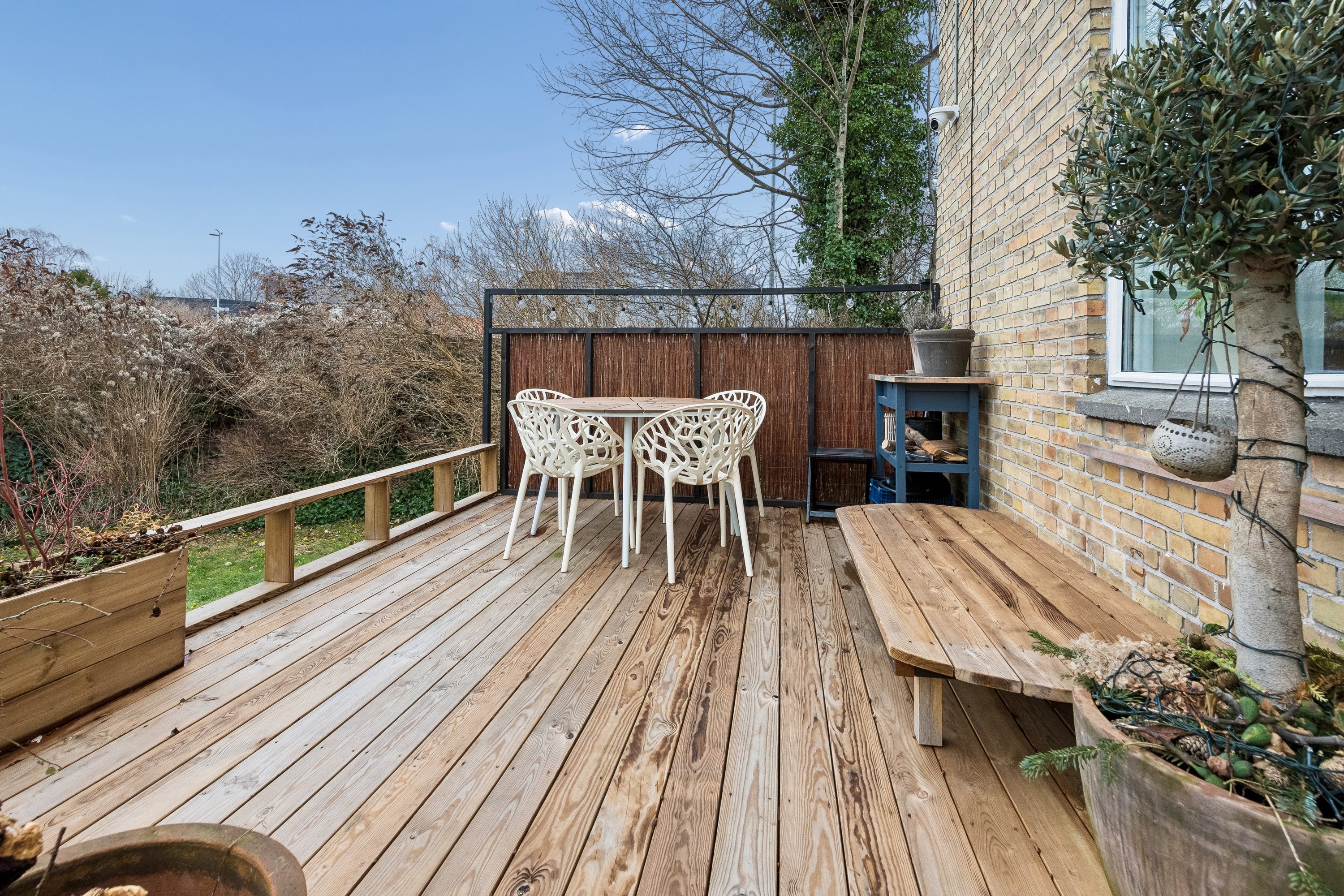 Fremhævet terrasse billede i fuldskærmstilstand. Billede af Bagsværdvej 95, 2800 Kongens Lyngby