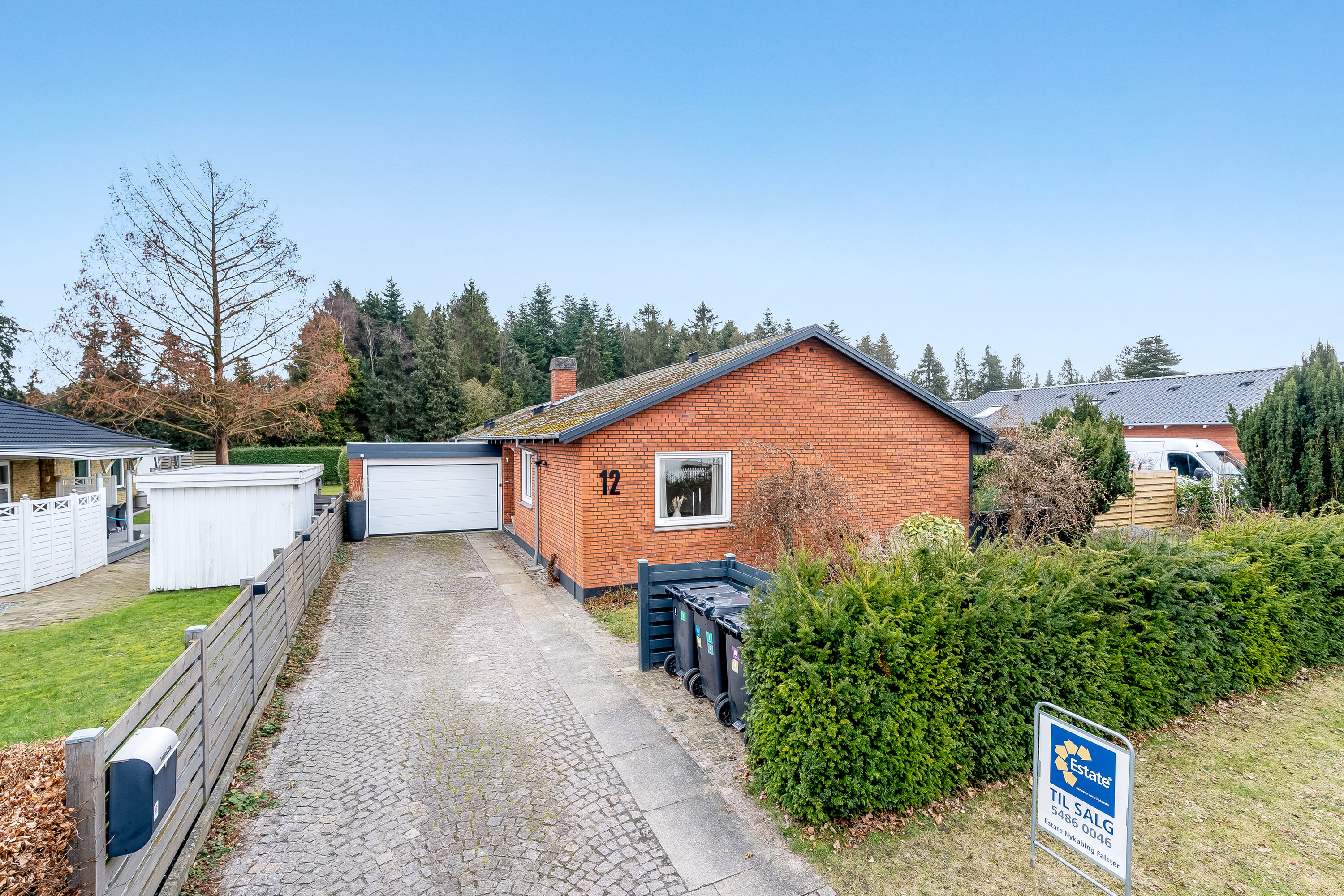 Fremhævet mastefoto billede i fuldskærmstilstand. Billede af Nørrevænget 12, 4800 Nykøbing F