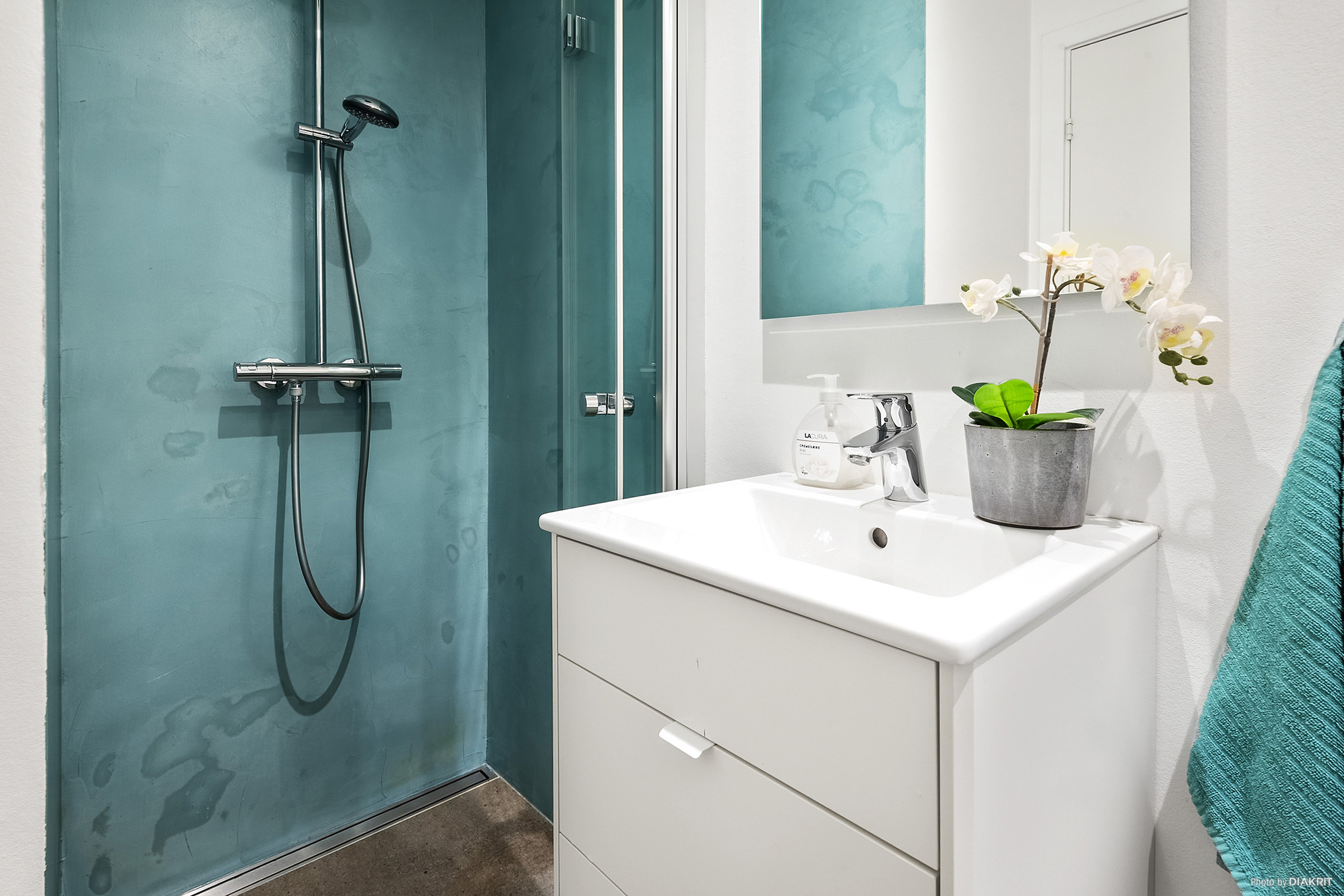 Fremhævet badeværelse billede i fuldskærmstilstand. Billede af Gåsebanken 19, 4681 Herfølge