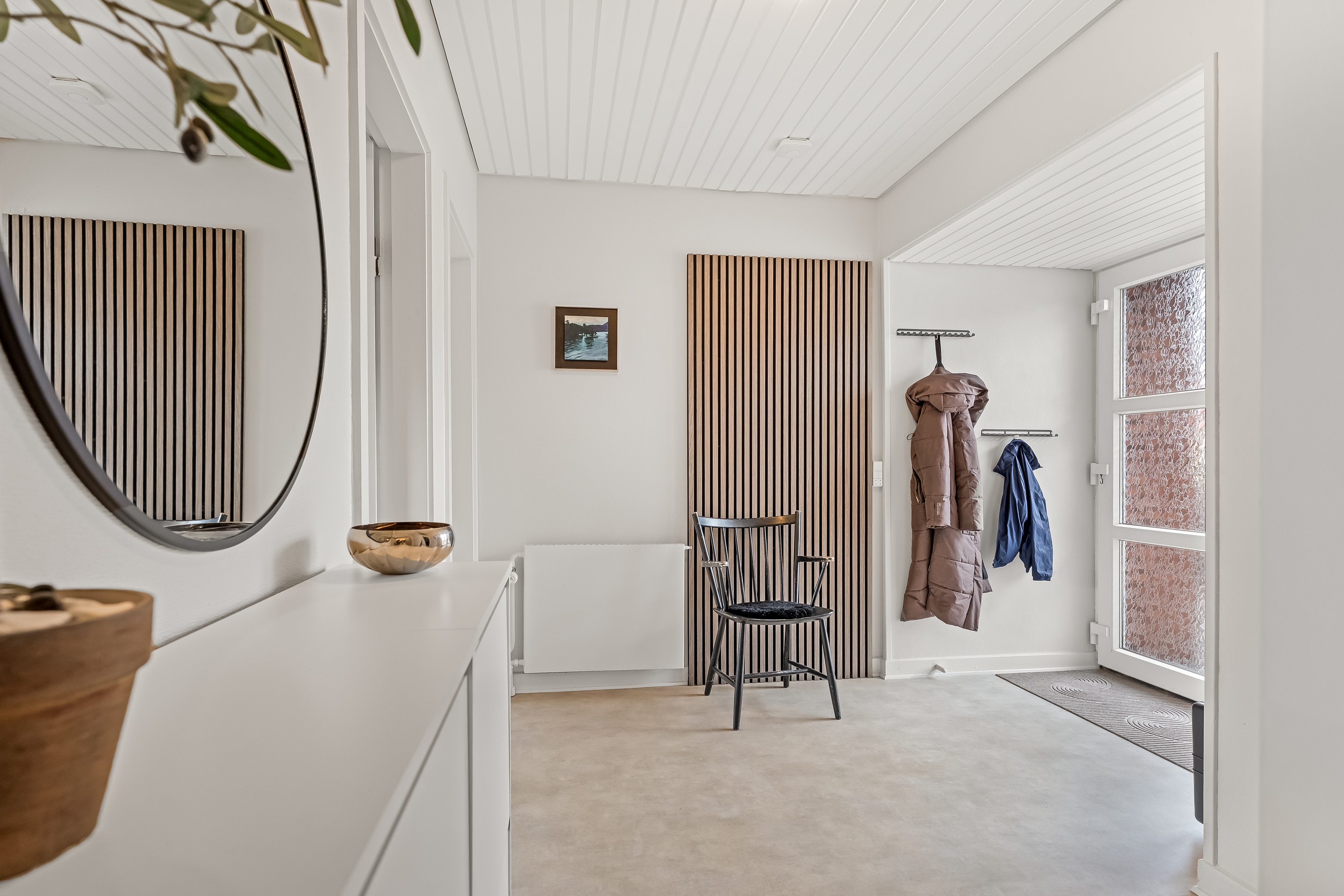 Miniaturebillede 2: entré. Billede af Nørrevænget 12, 4800 Nykøbing F