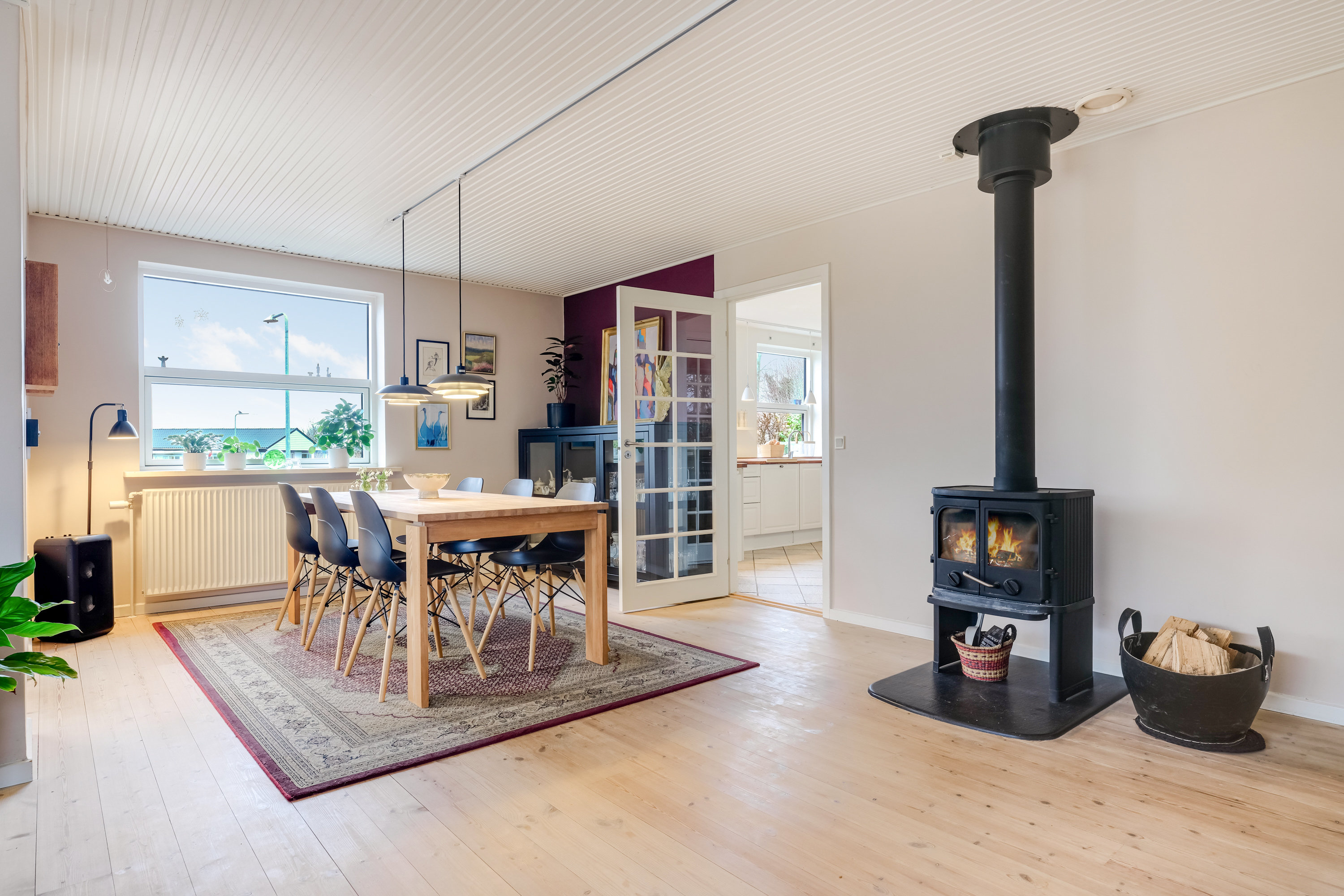 Fremhævet stue billede i fuldskærmstilstand. Billede af Mølleløkken 34, 5300 Kerteminde