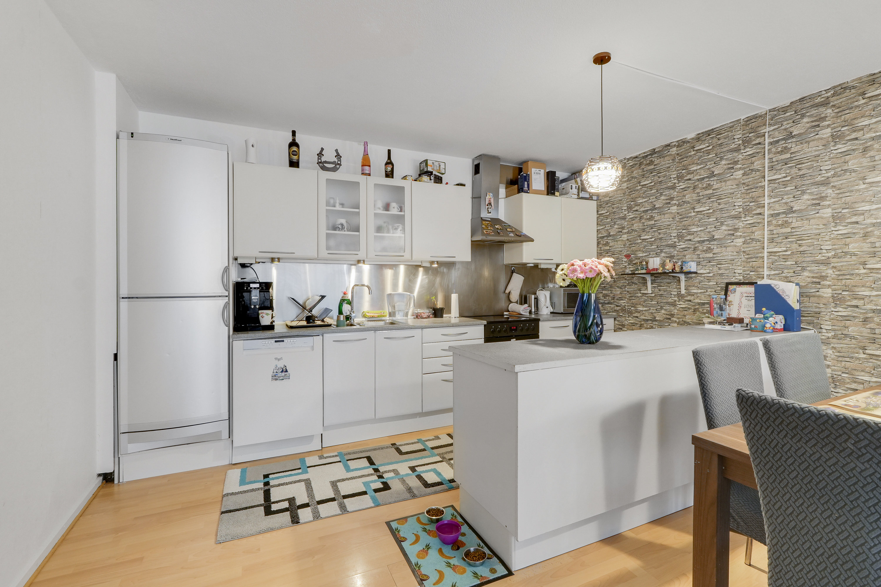 Fremhævet  billede i fuldskærmstilstand. Billede af Vejlebrovej 50, 2. mf., 2635 Ishøj