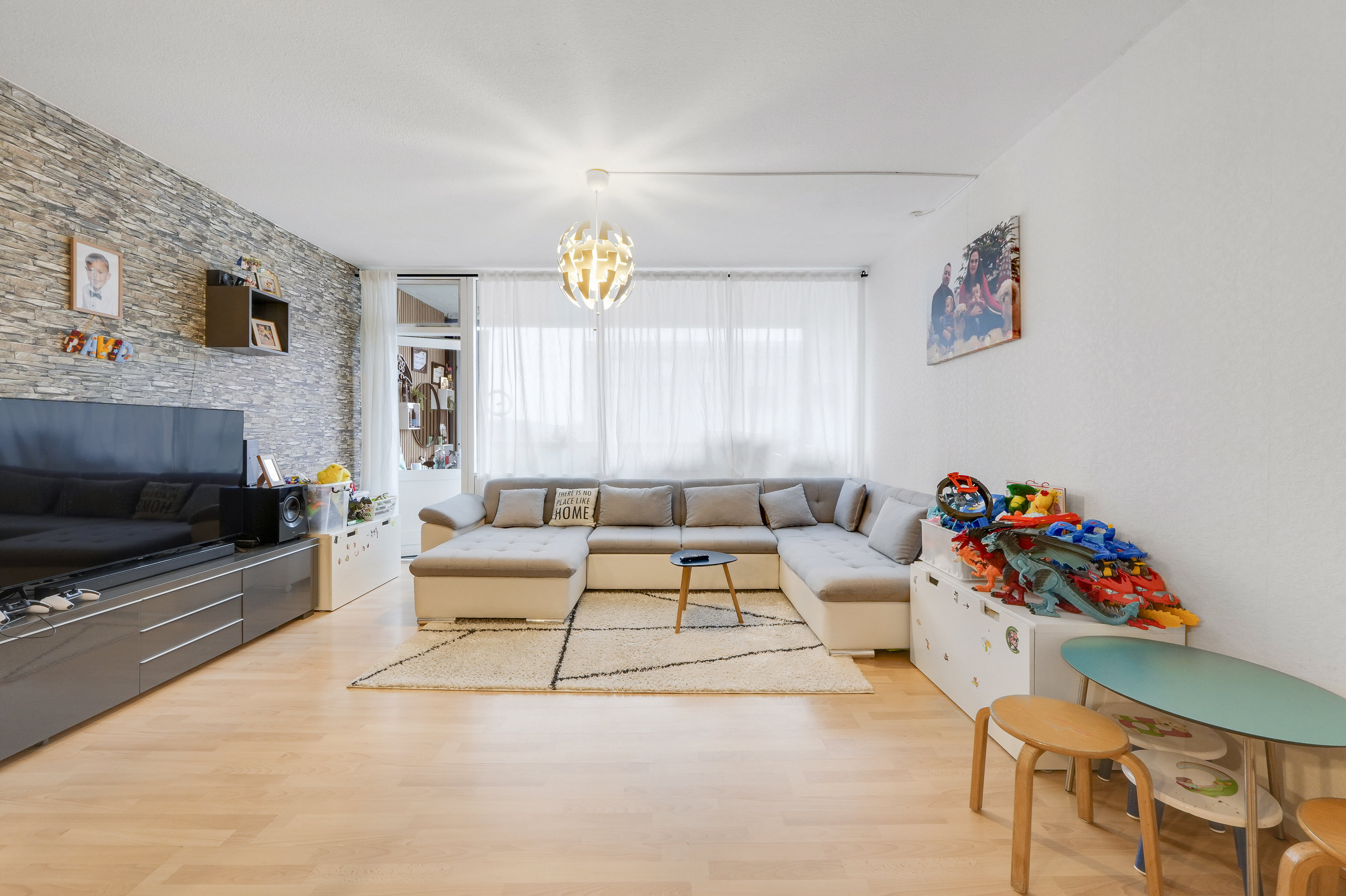 Fremhævet  billede i fuldskærmstilstand. Billede af Vejlebrovej 50, 2. mf., 2635 Ishøj