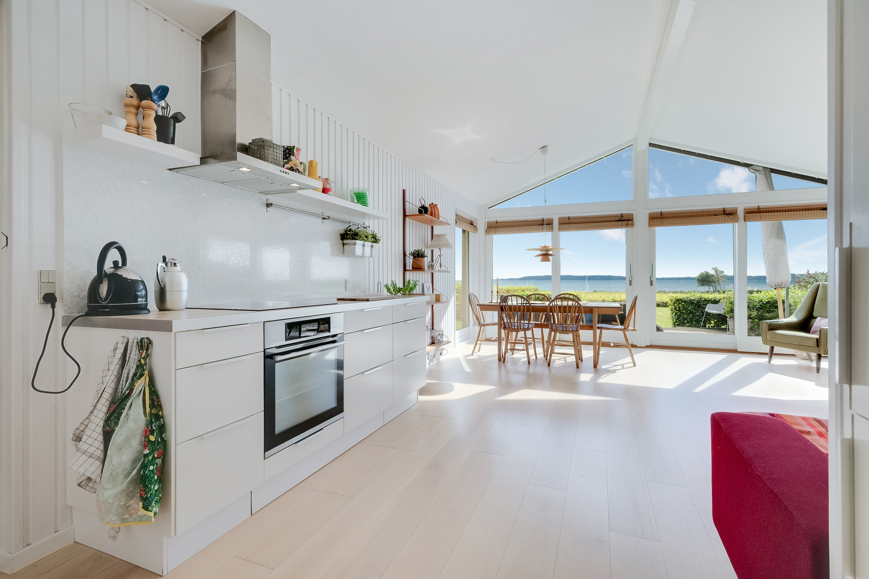 Fremhævet køkken billede i fuldskærmstilstand. Billede af Skovkrogen 36, Skovkrogen, 5683 Haarby