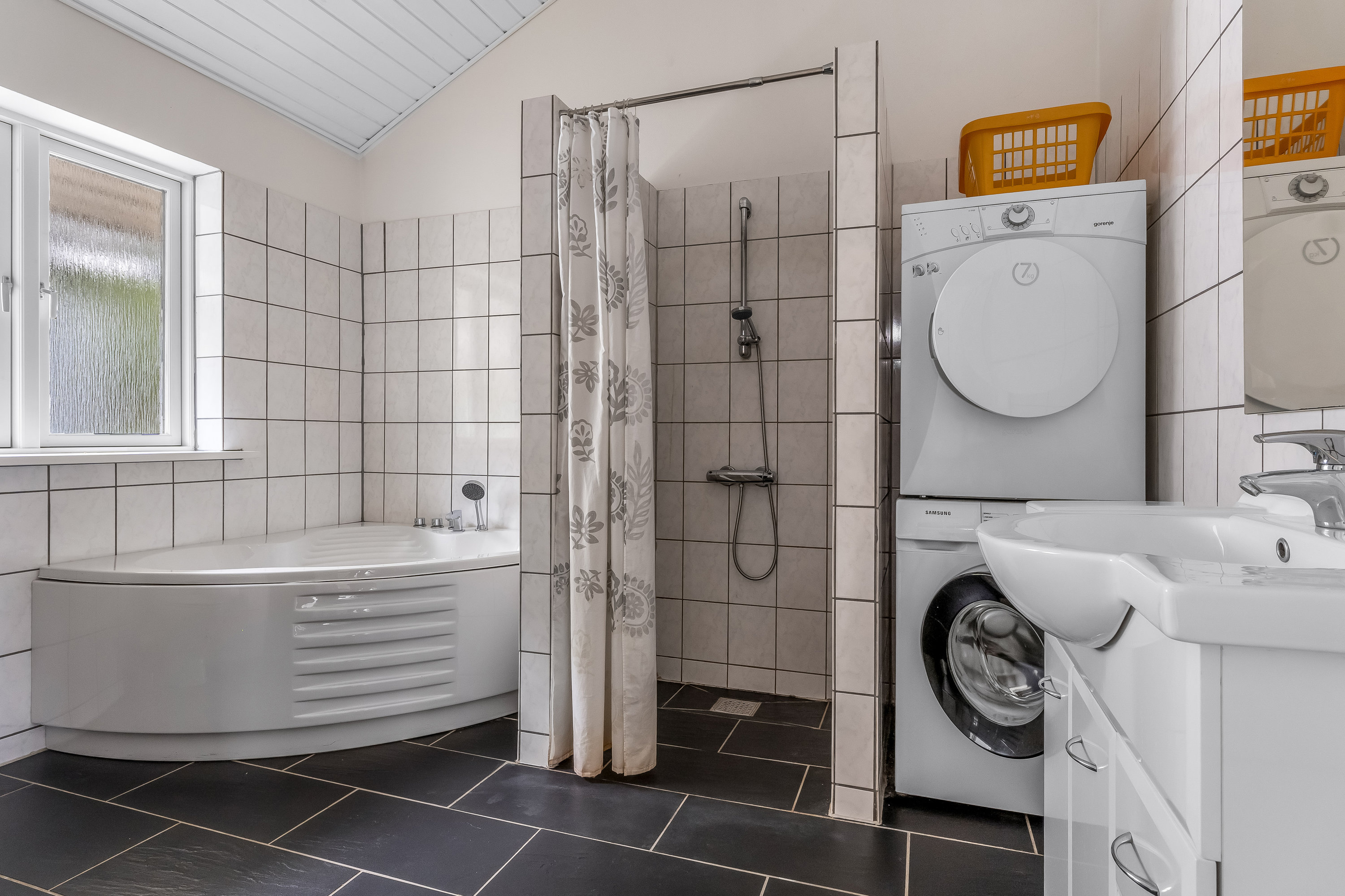 Fremhævet  billede i fuldskærmstilstand. Billede af Fuglekongevej 3, Østerby, 9940 Læsø